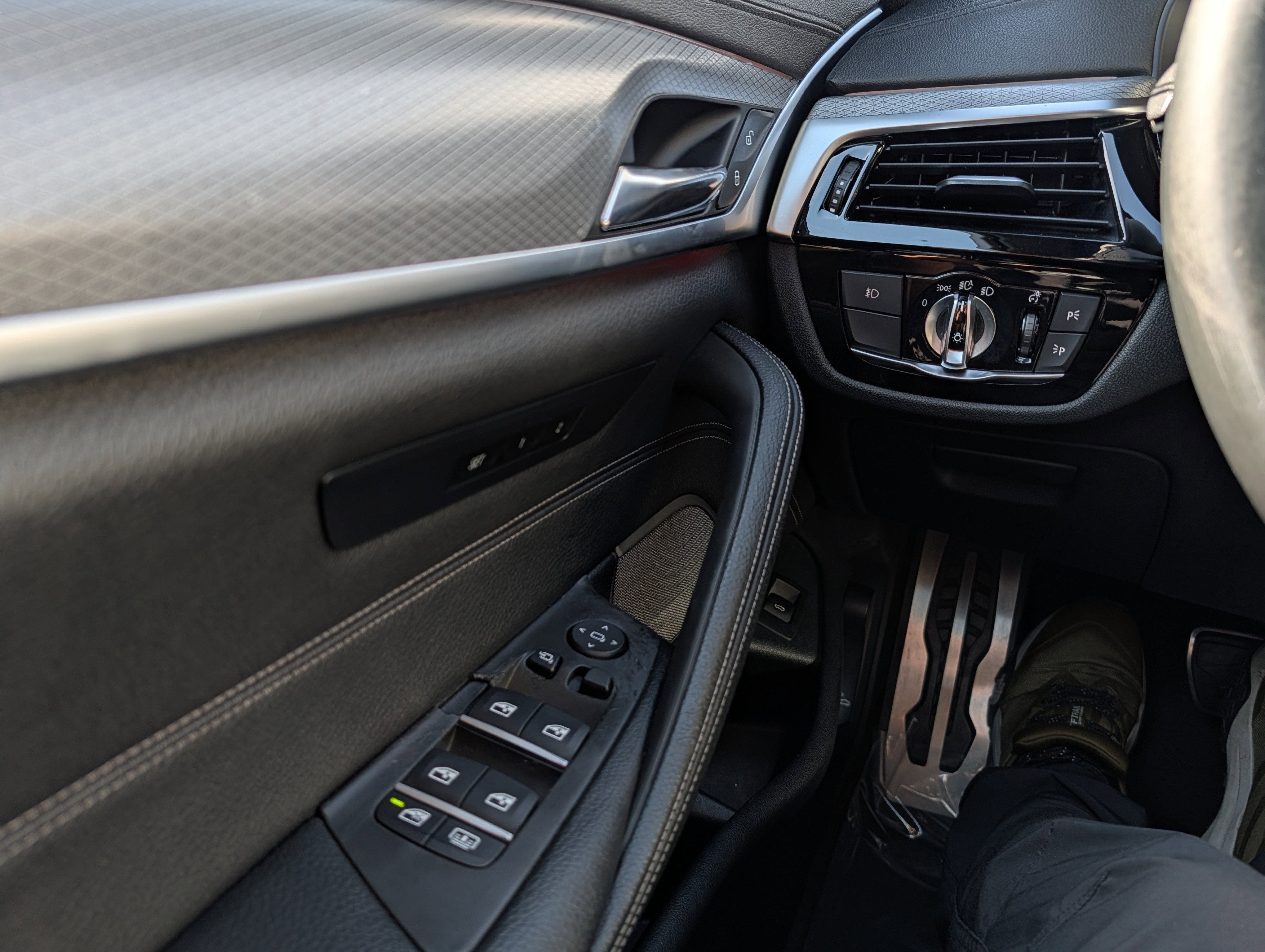 2017 BMW 5 Series 530i