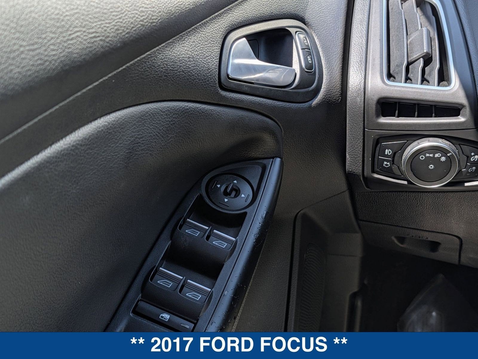 2017 Ford Focus RS Base