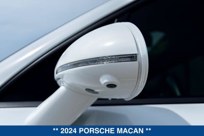 2024 Porsche Macan Base