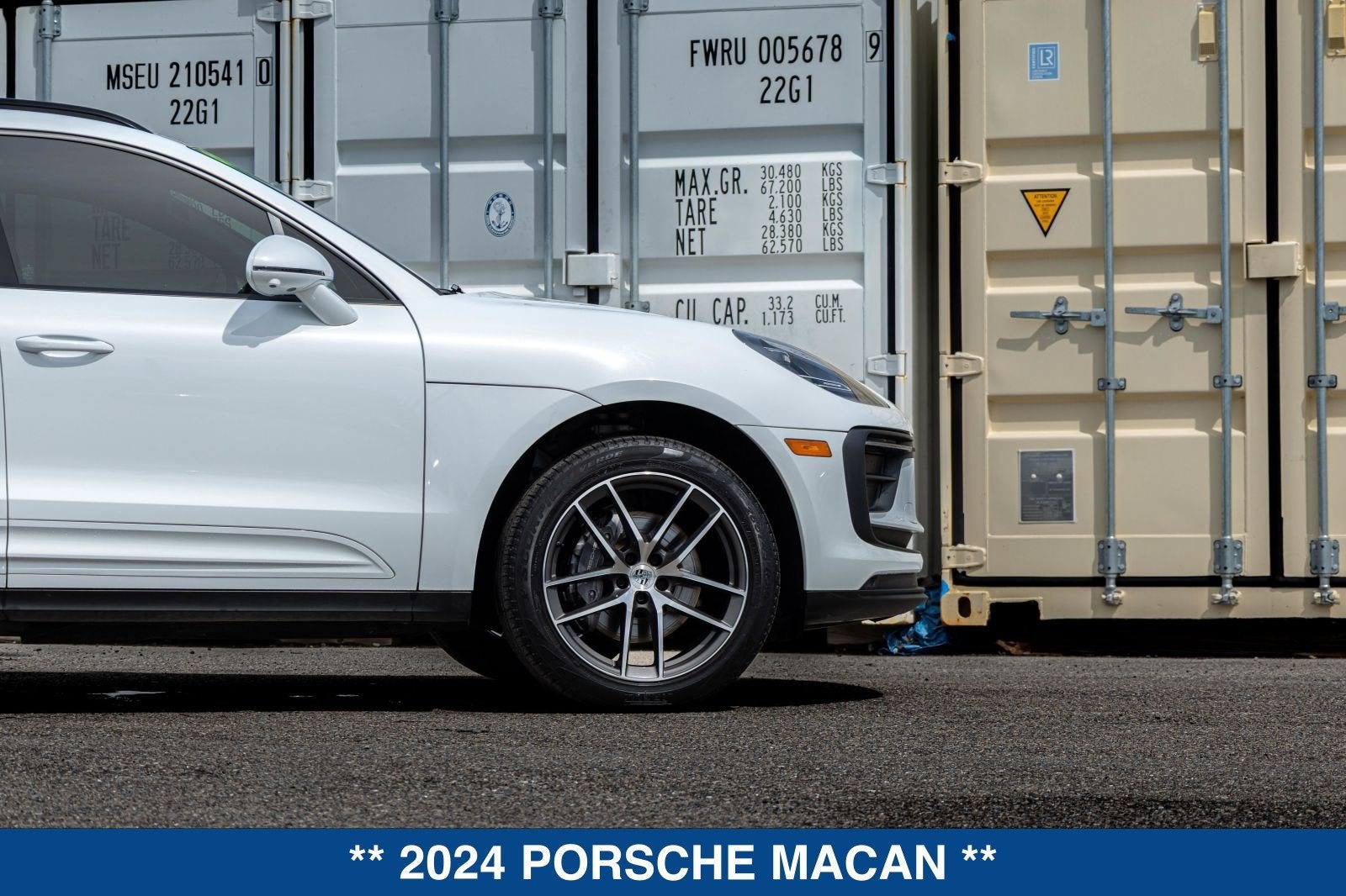 2024 Porsche Macan Base