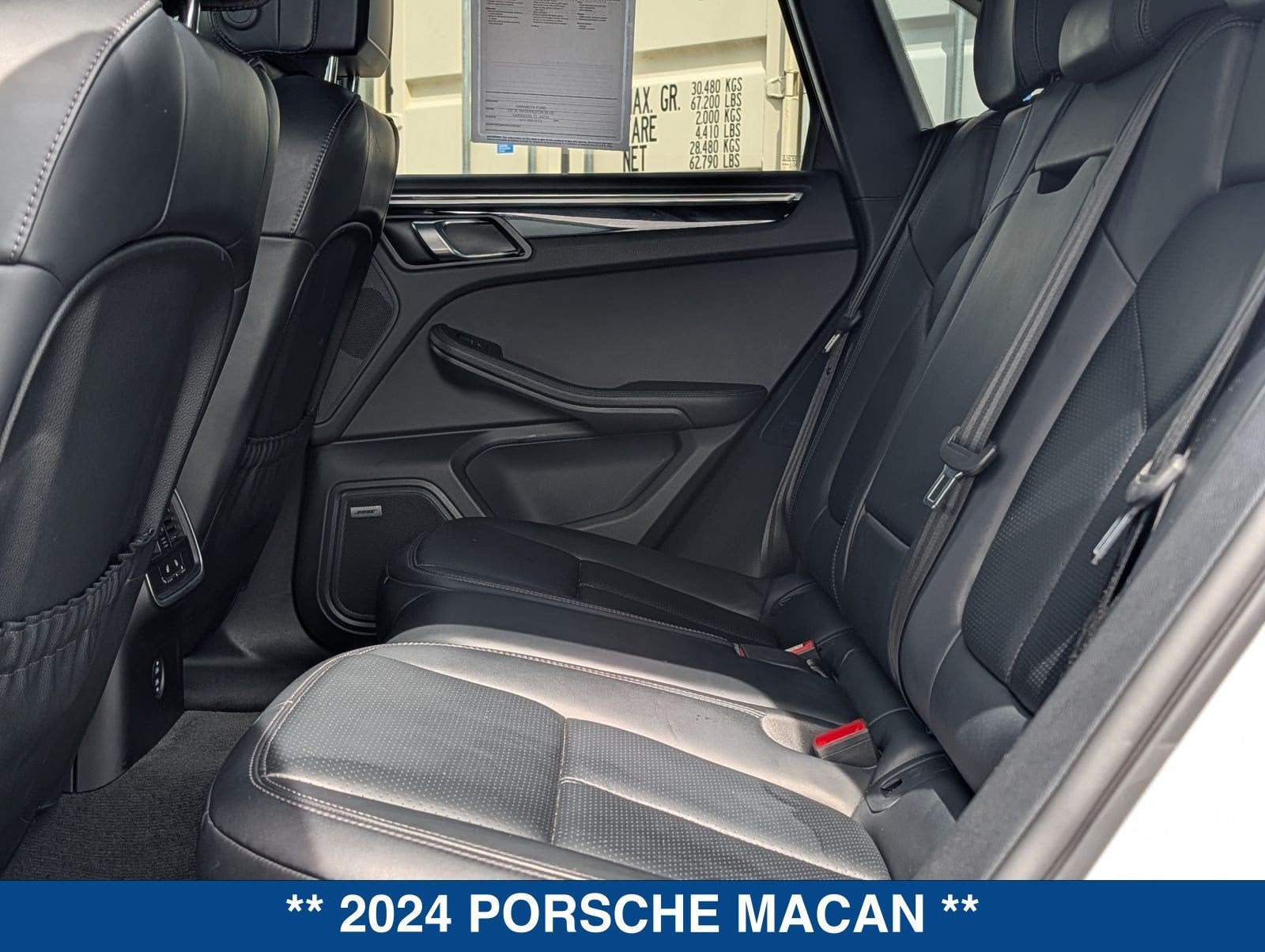 2024 Porsche Macan Base