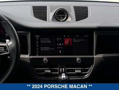 2024 Porsche Macan Base