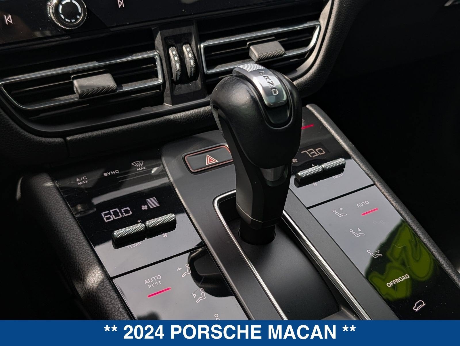 2024 Porsche Macan Base