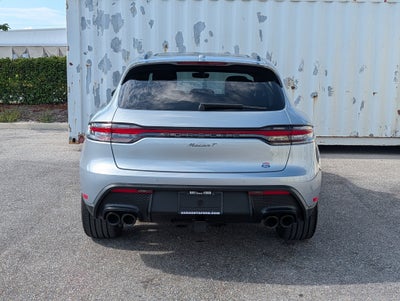 2025 Porsche Macan T
