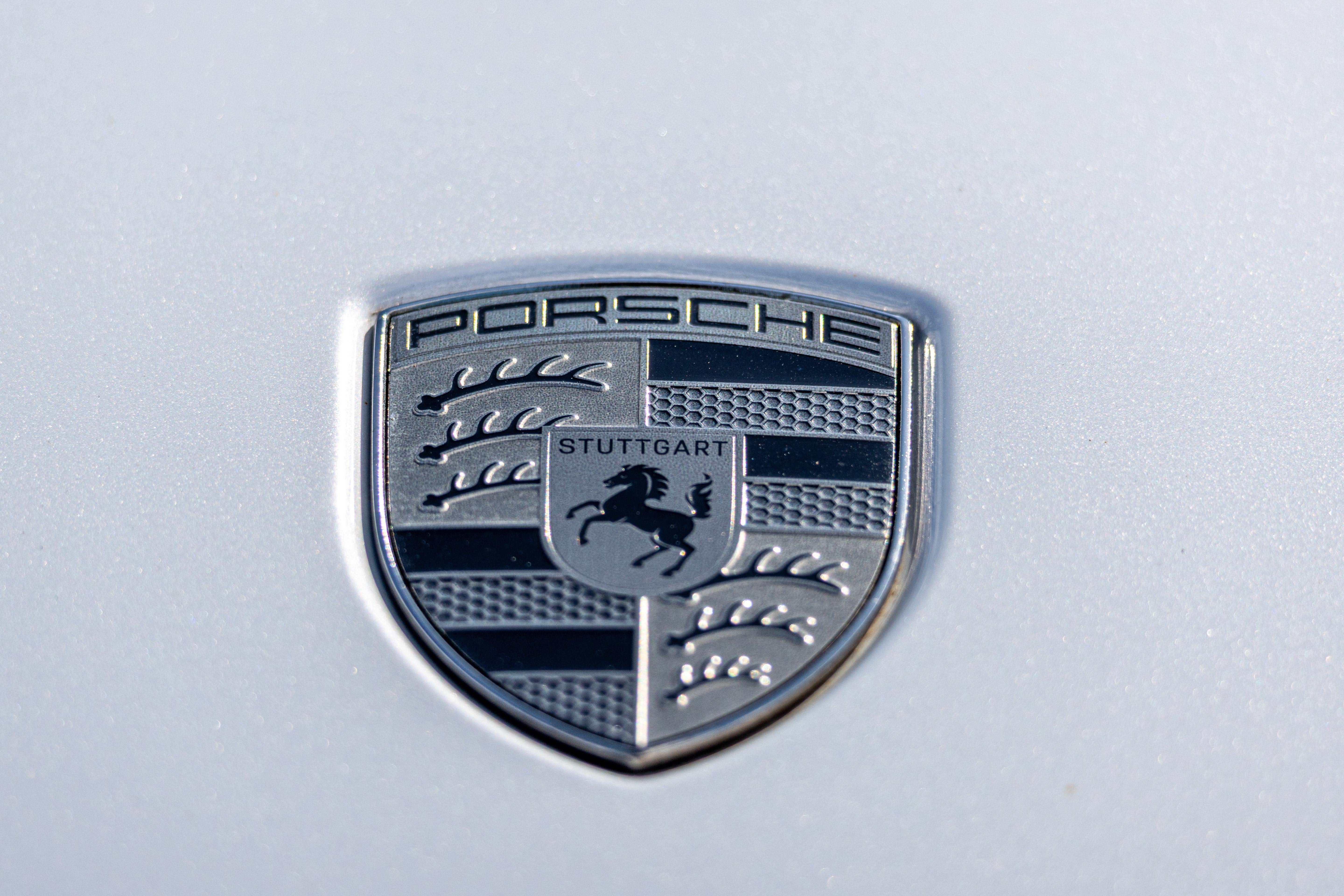 2025 Porsche Macan Electric Turbo