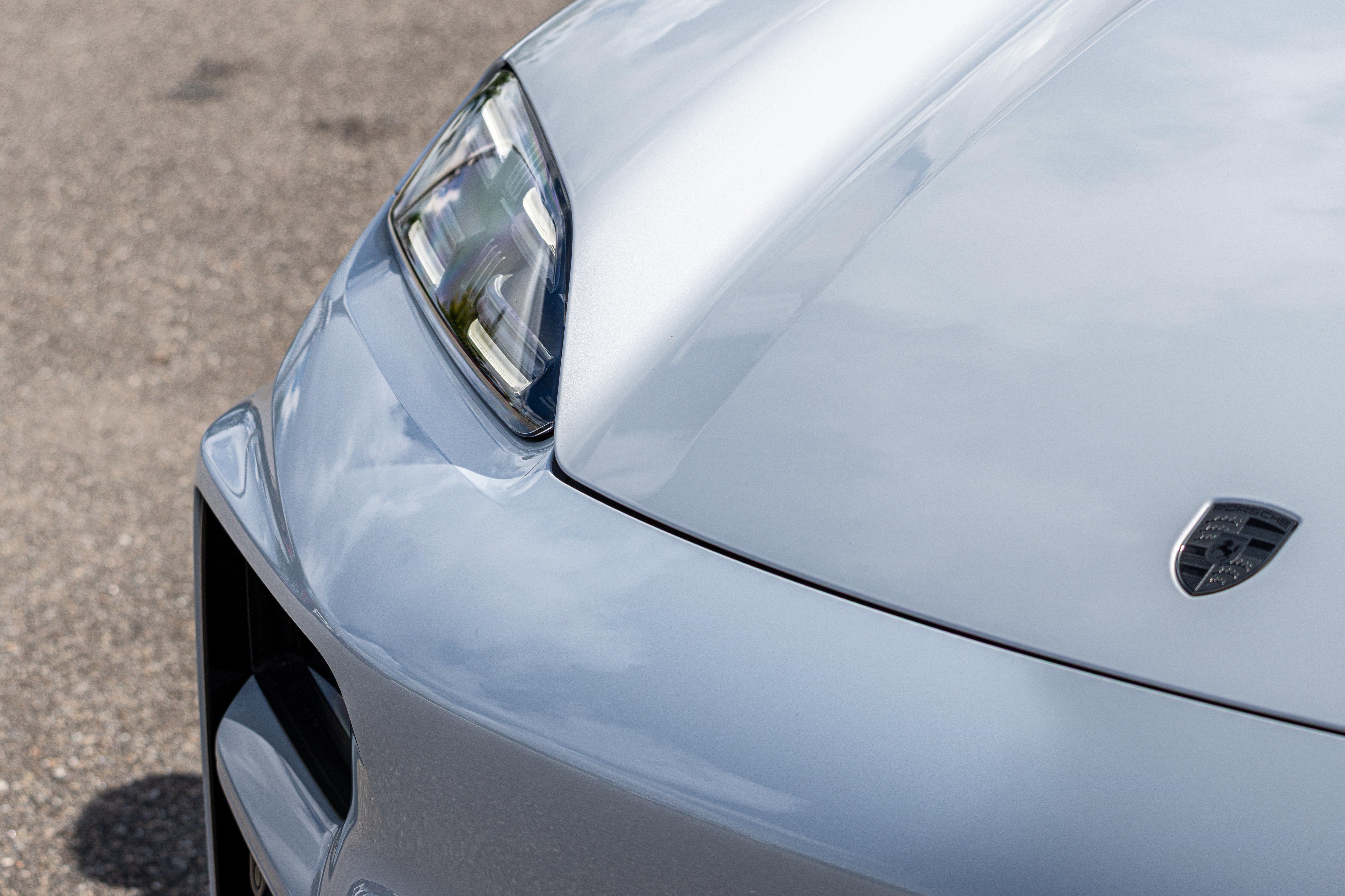 2025 Porsche Macan Electric Turbo