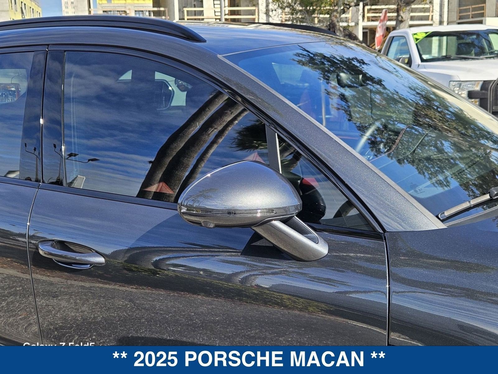 2025 Porsche Macan S
