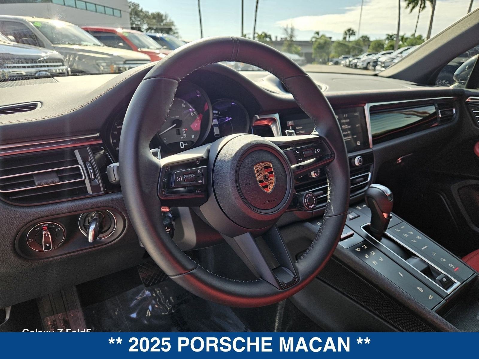 2025 Porsche Macan S