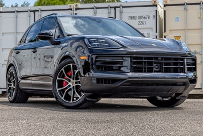 2024 Porsche Cayenne S