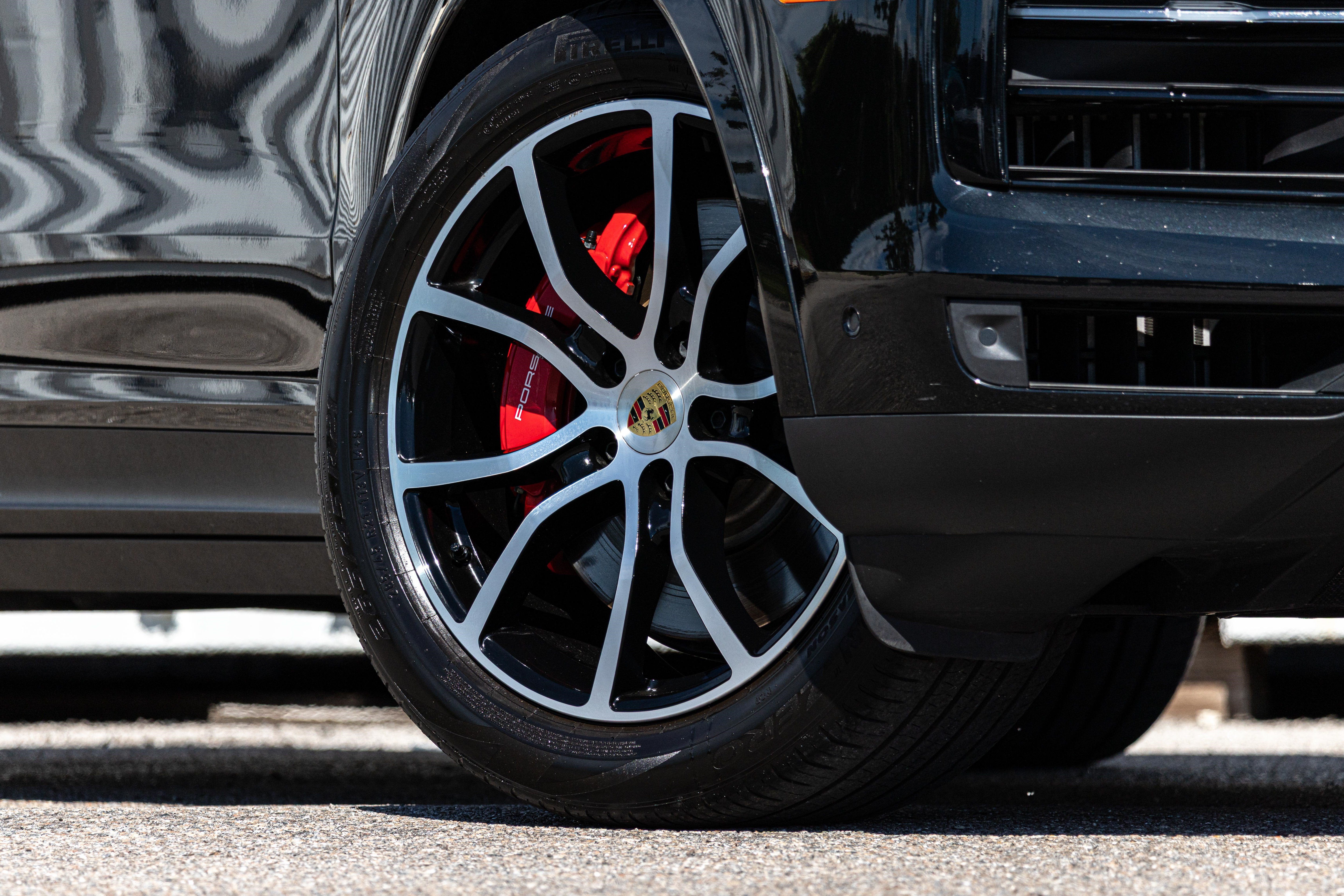 2024 Porsche Cayenne S