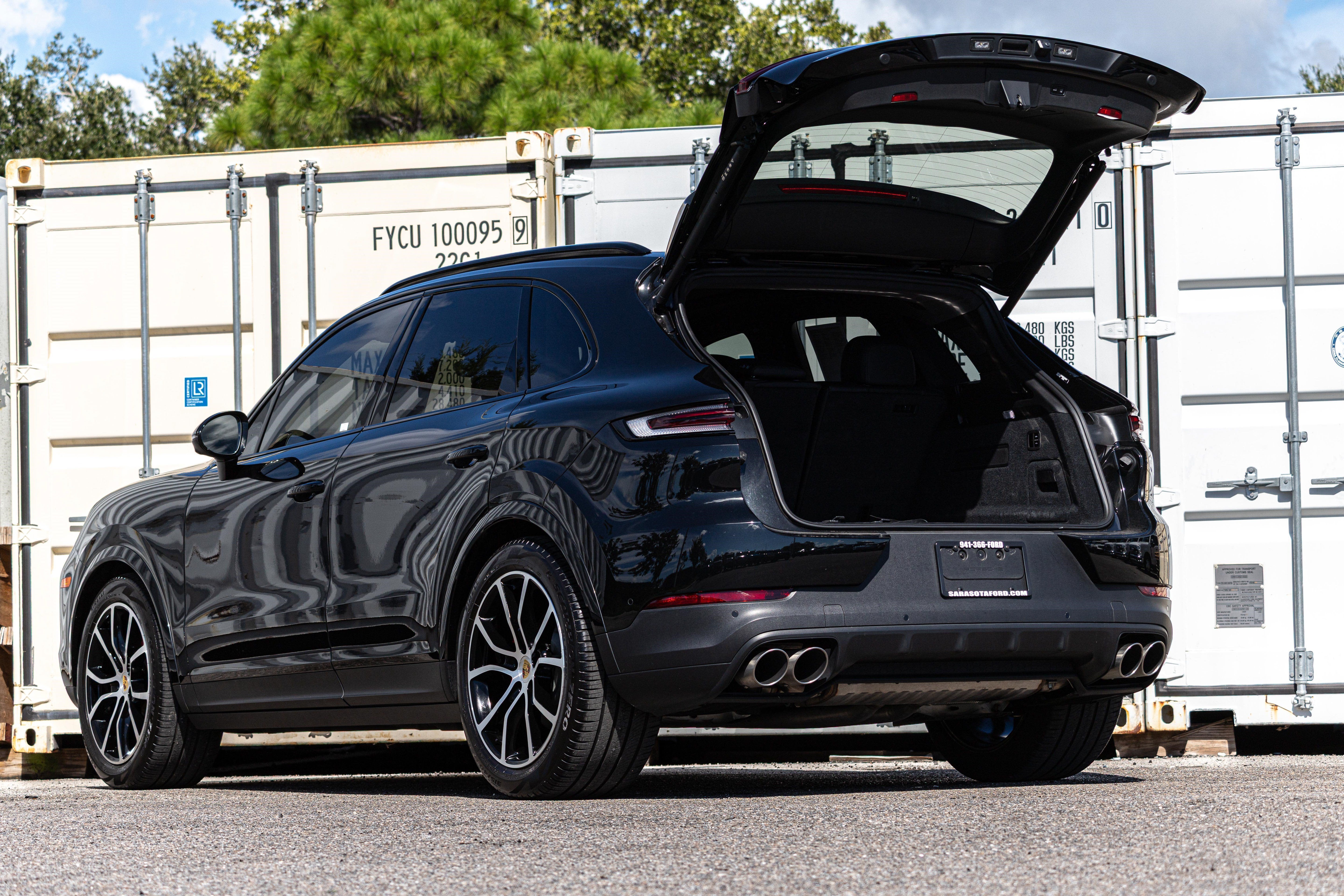 2024 Porsche Cayenne S