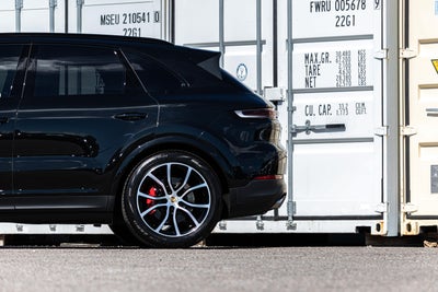 2024 Porsche Cayenne S