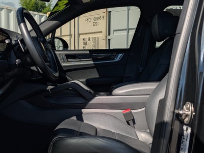 2024 Porsche Cayenne S