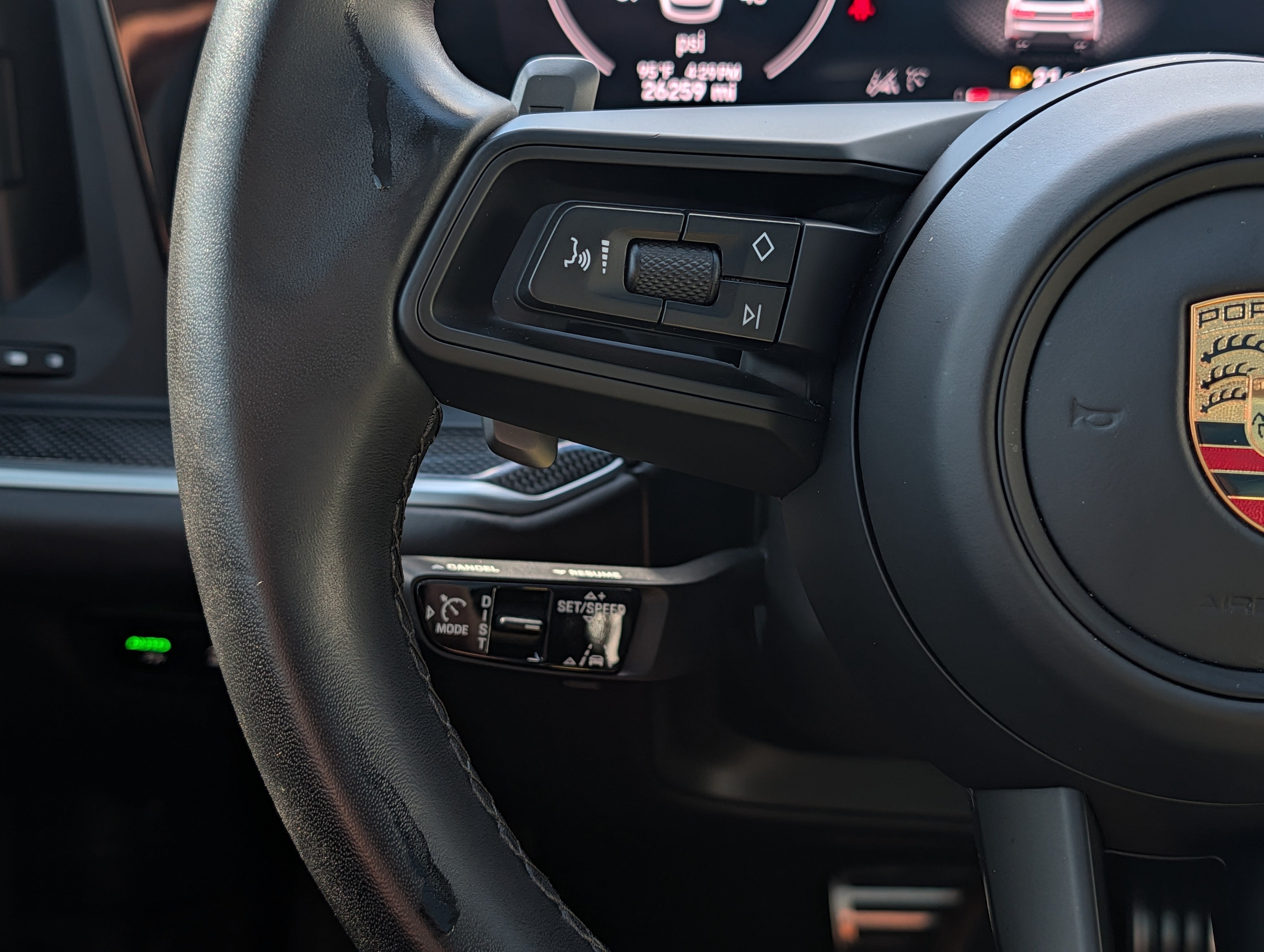 2024 Porsche Cayenne S