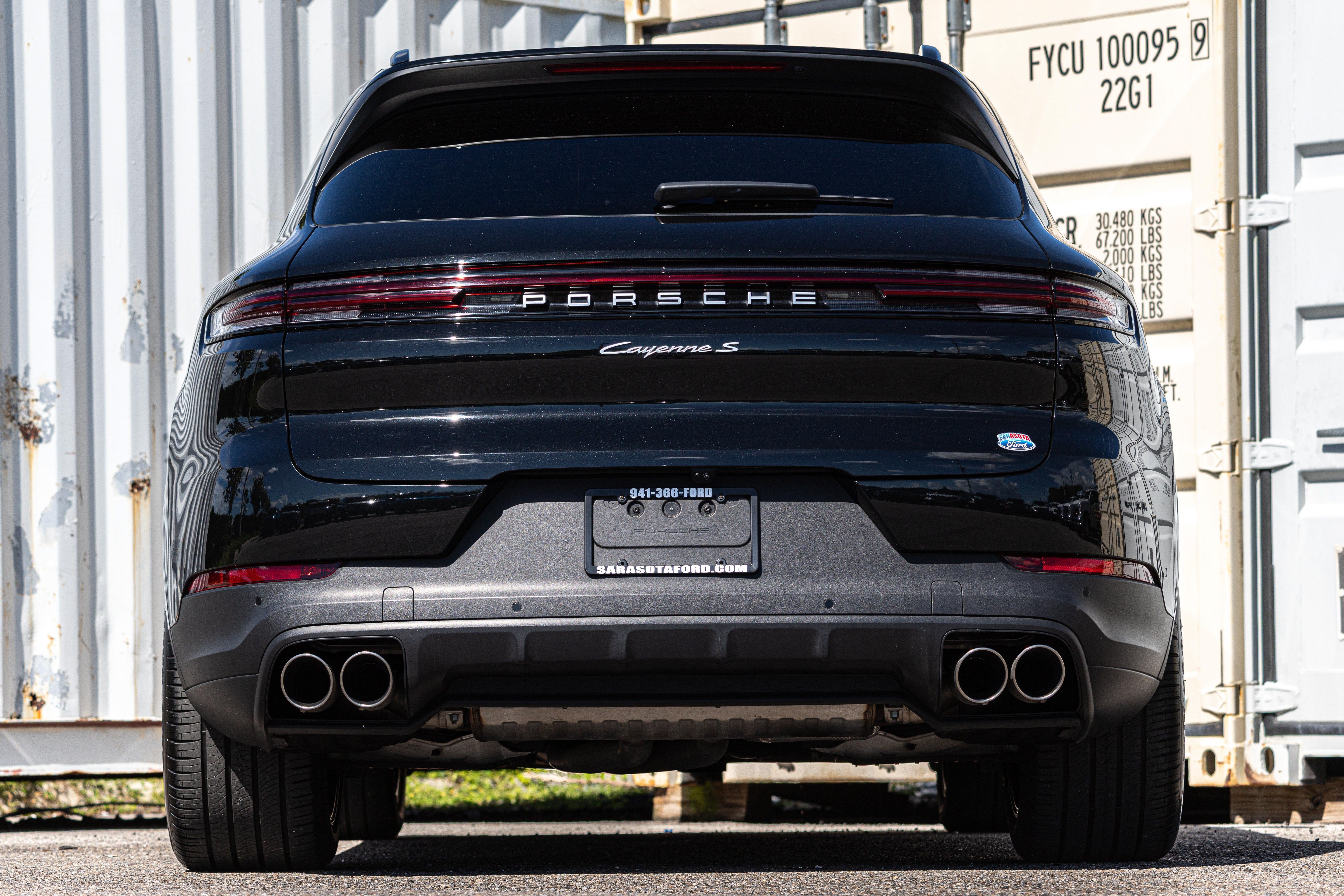 2024 Porsche Cayenne S