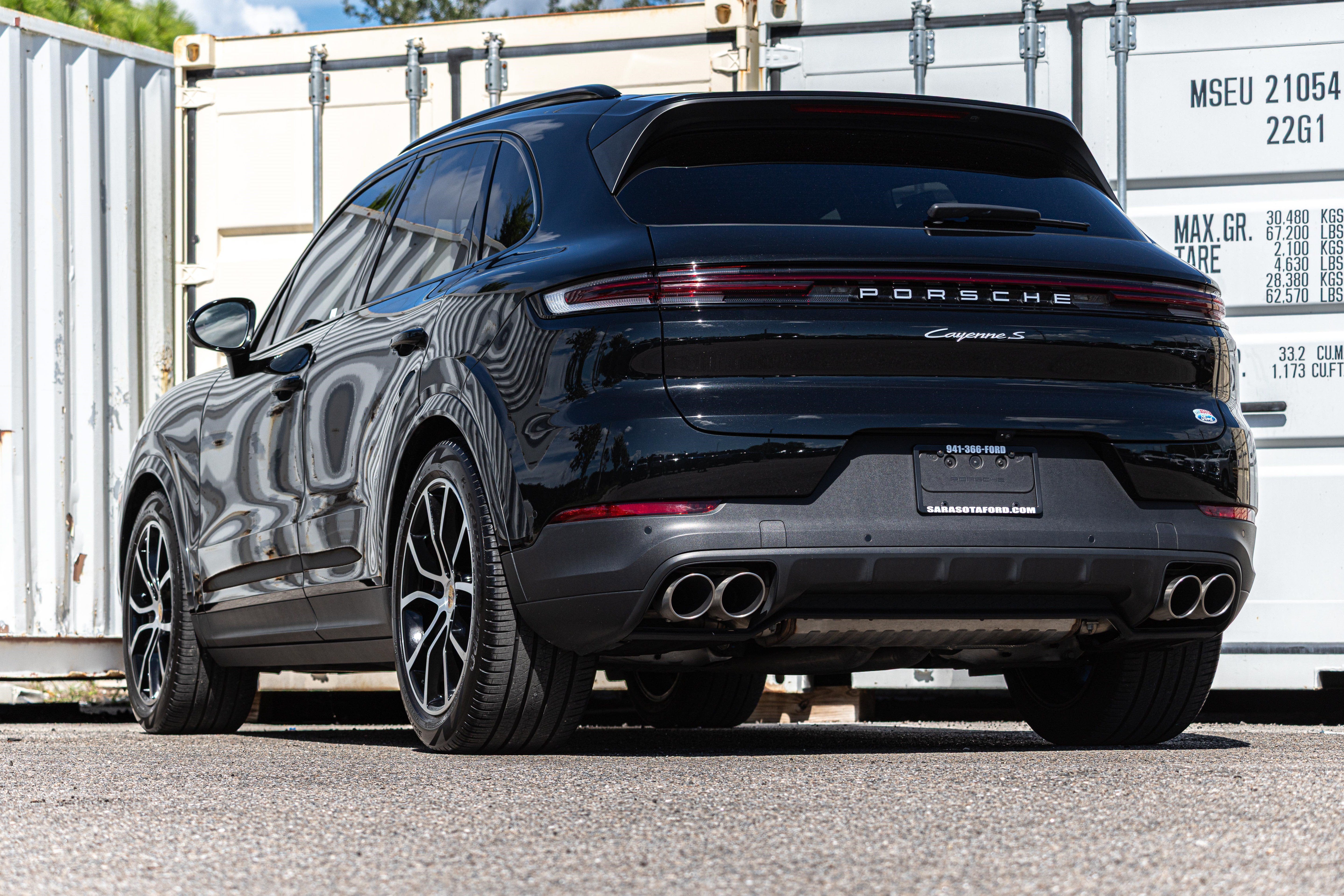 2024 Porsche Cayenne S