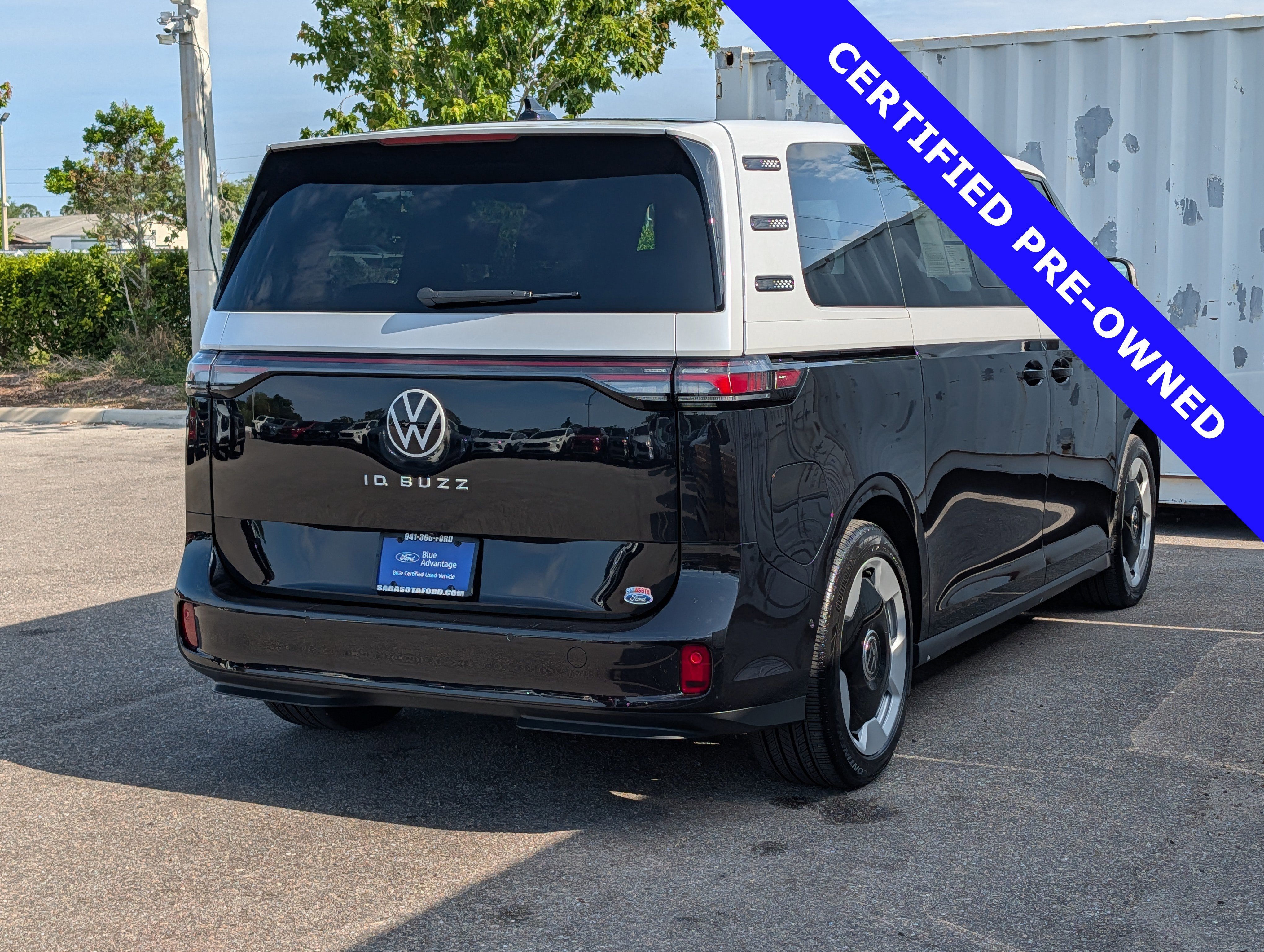 2025 Volkswagen ID. Buzz Pro S