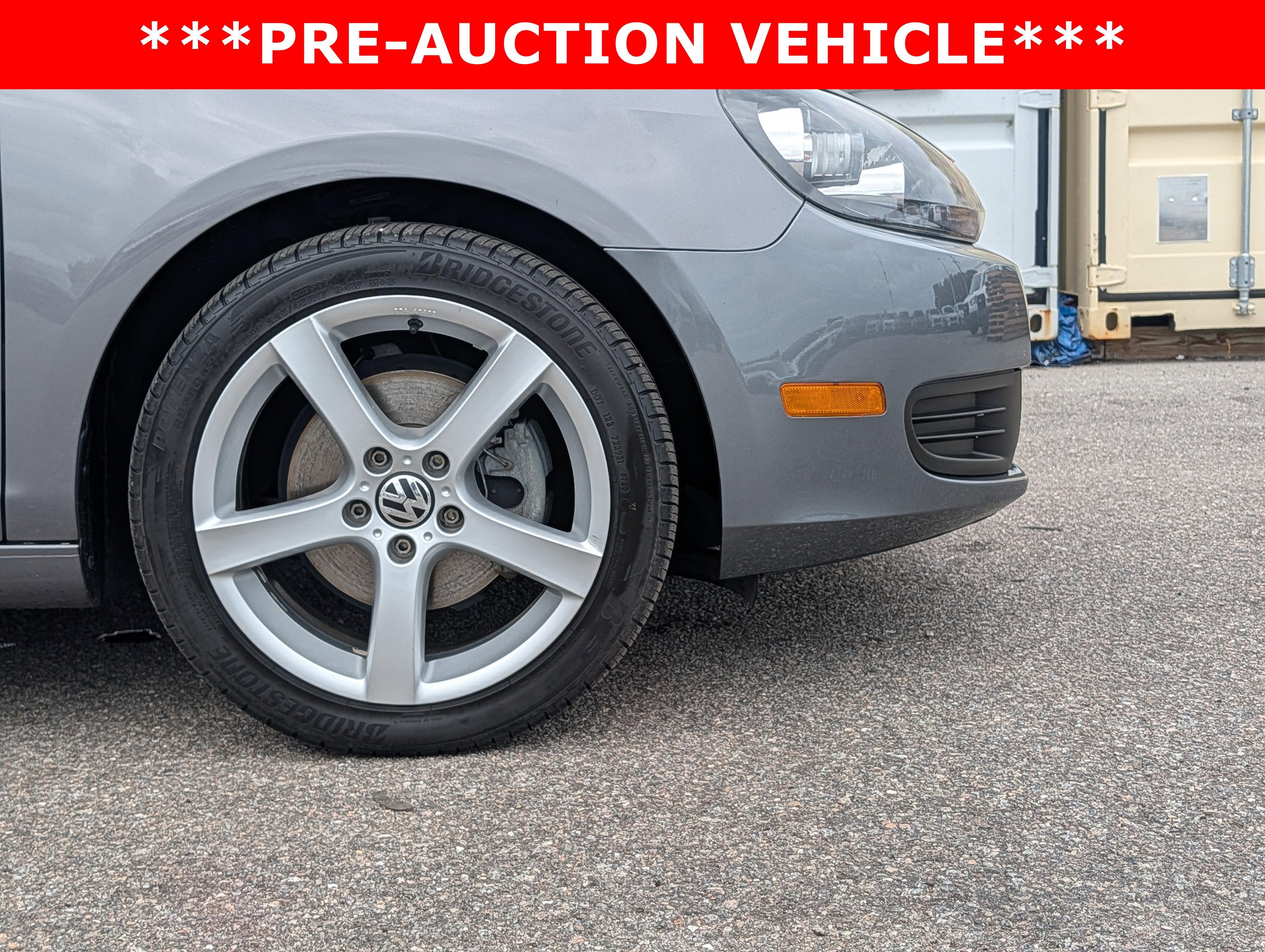2013 Volkswagen Golf 2.5 4-Door