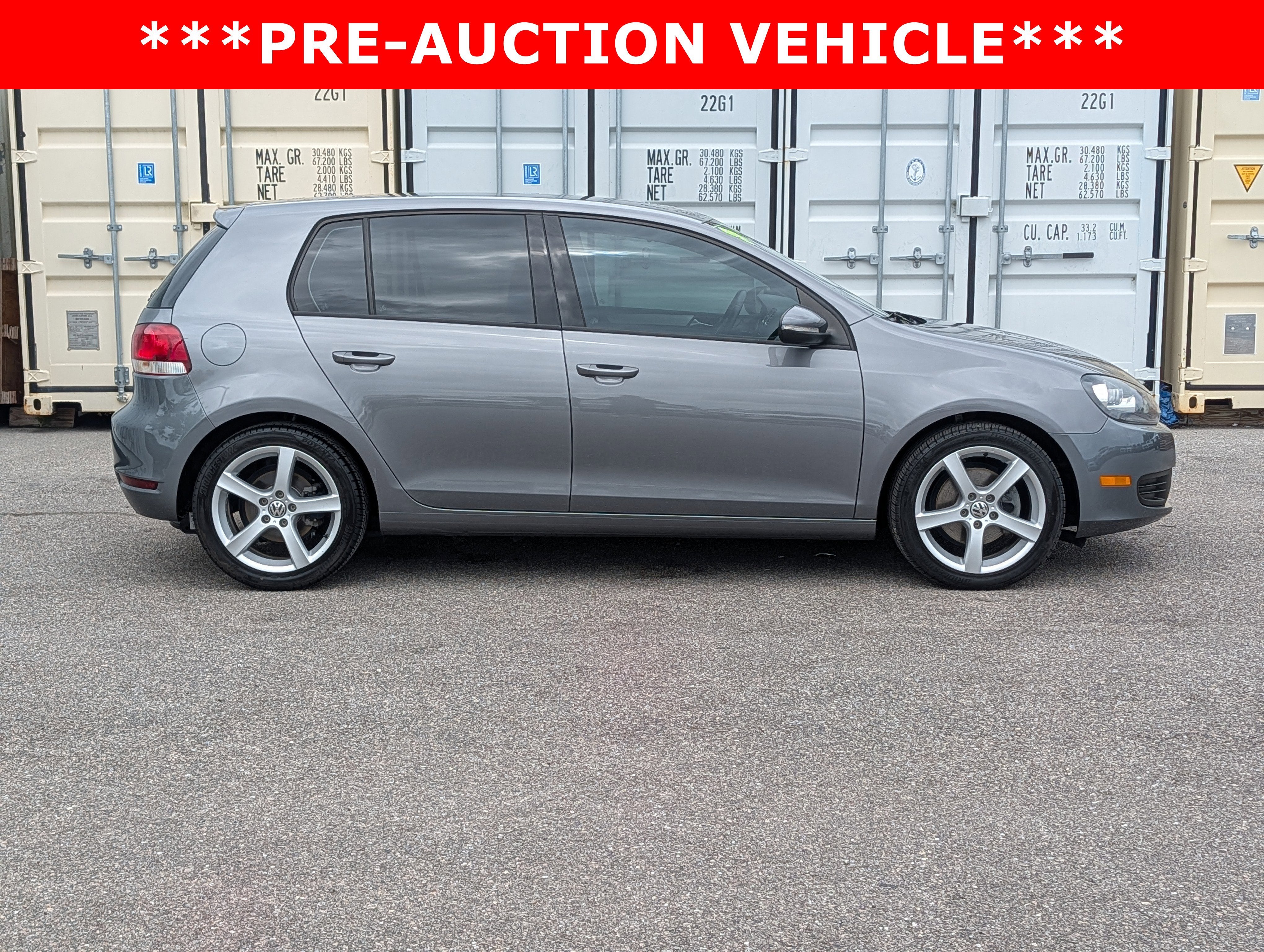 2013 Volkswagen Golf 2.5 4-Door