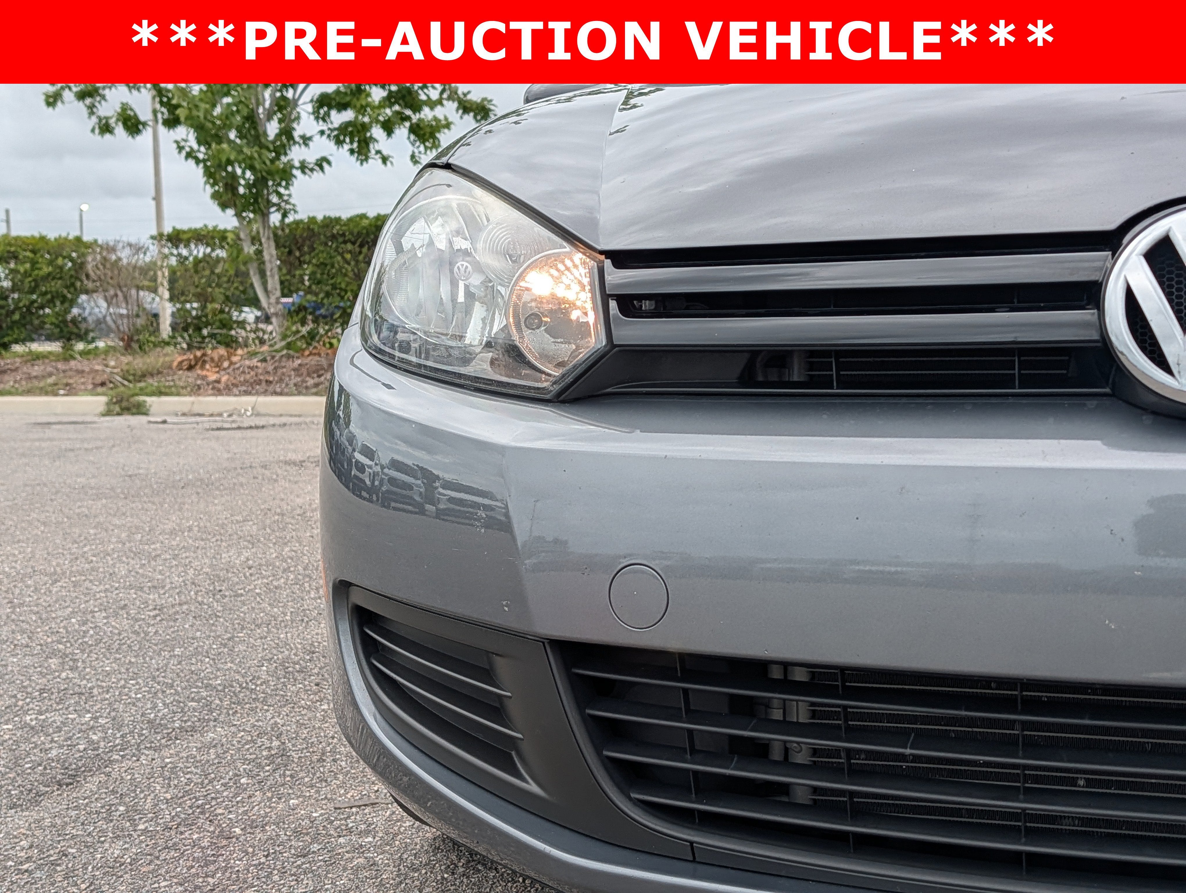 2013 Volkswagen Golf 2.5 4-Door