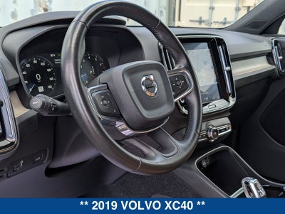 2019 Volvo XC40 T5 Inscription