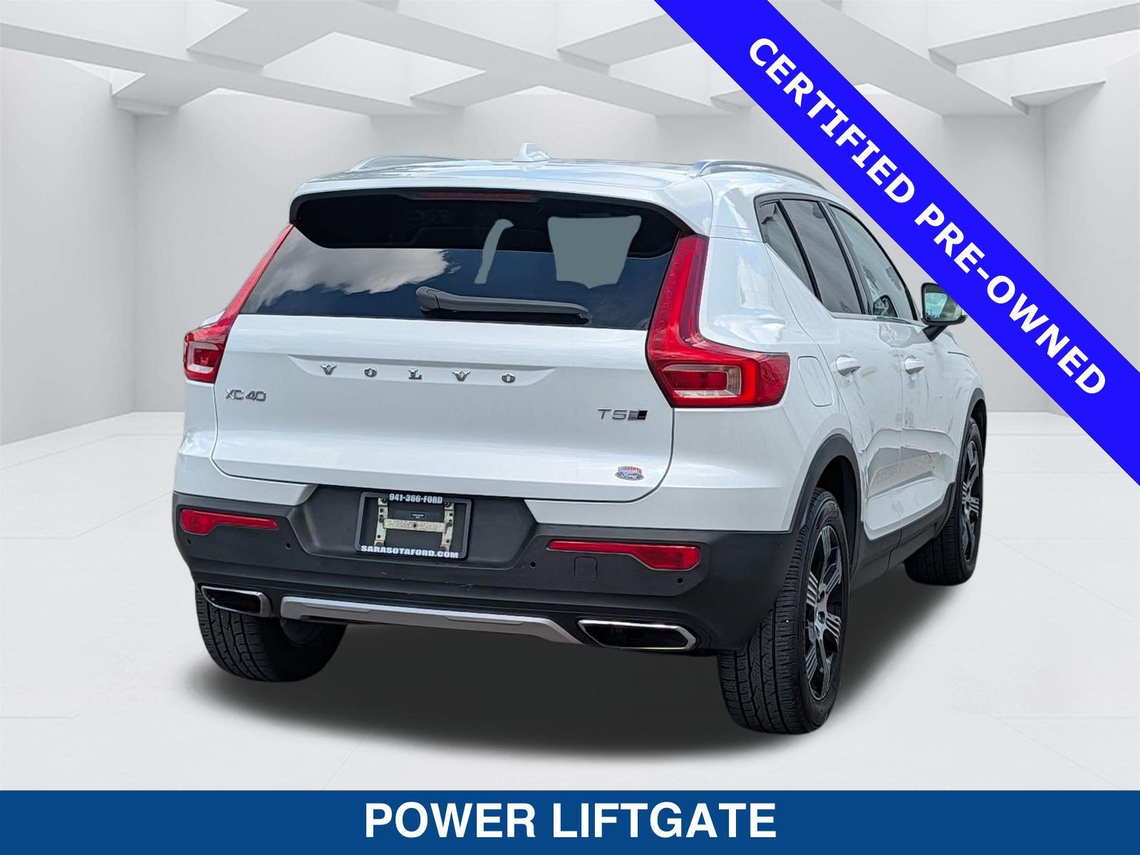 2019 Volvo XC40 T5 Inscription