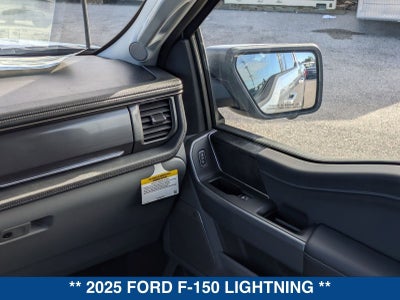 2025 Ford F-150 Lightning Flash