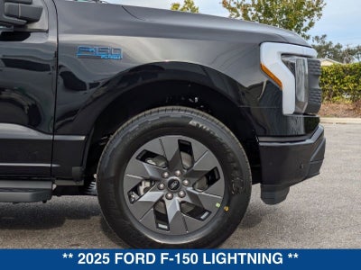 2025 Ford F-150 Lightning Flash