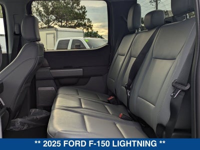 2025 Ford F-150 Lightning Flash