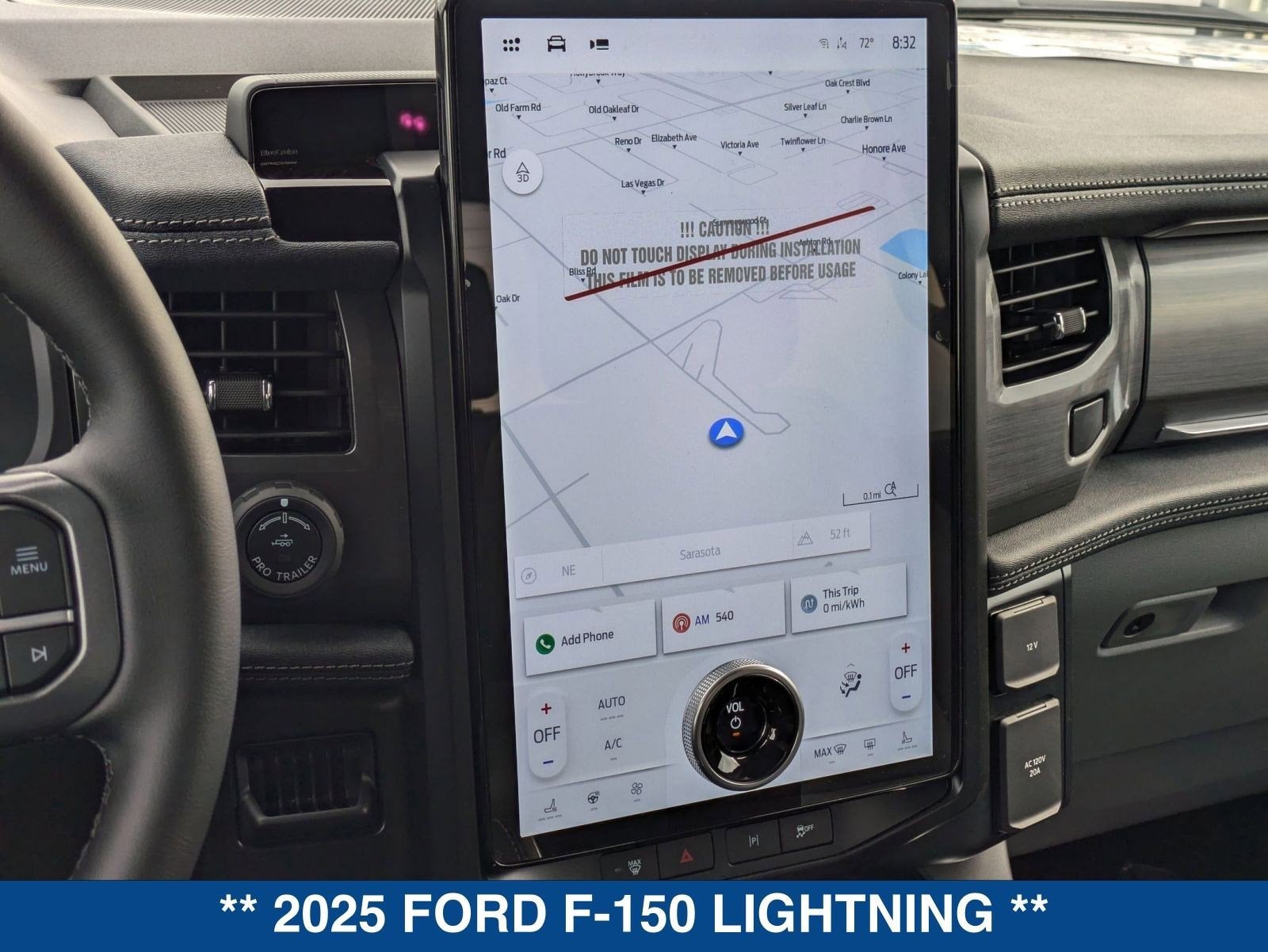 2025 Ford F-150 Lightning Flash