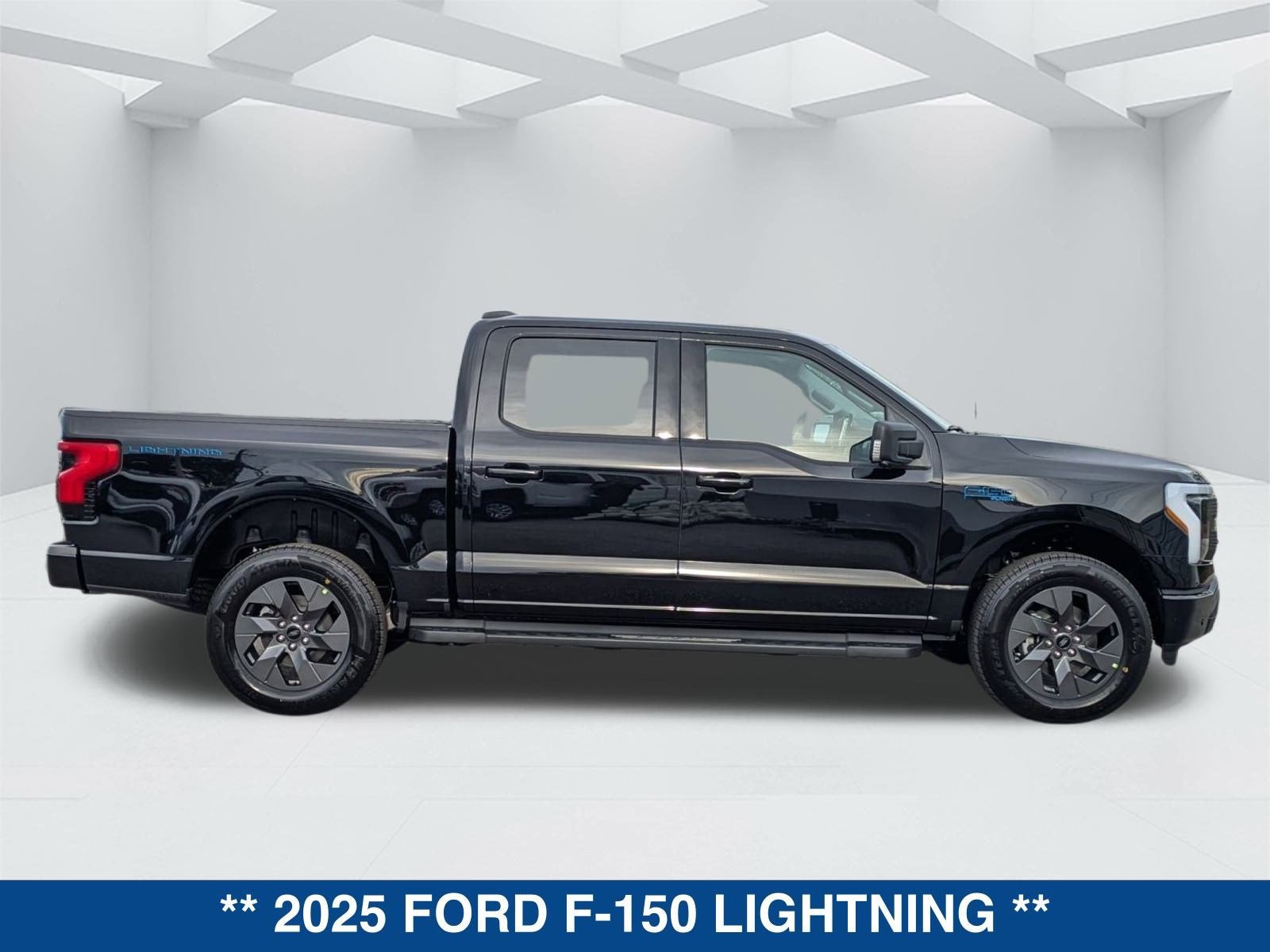 2025 Ford F-150 Lightning Flash