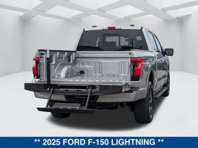 2025 Ford F-150 Lightning Lariat
