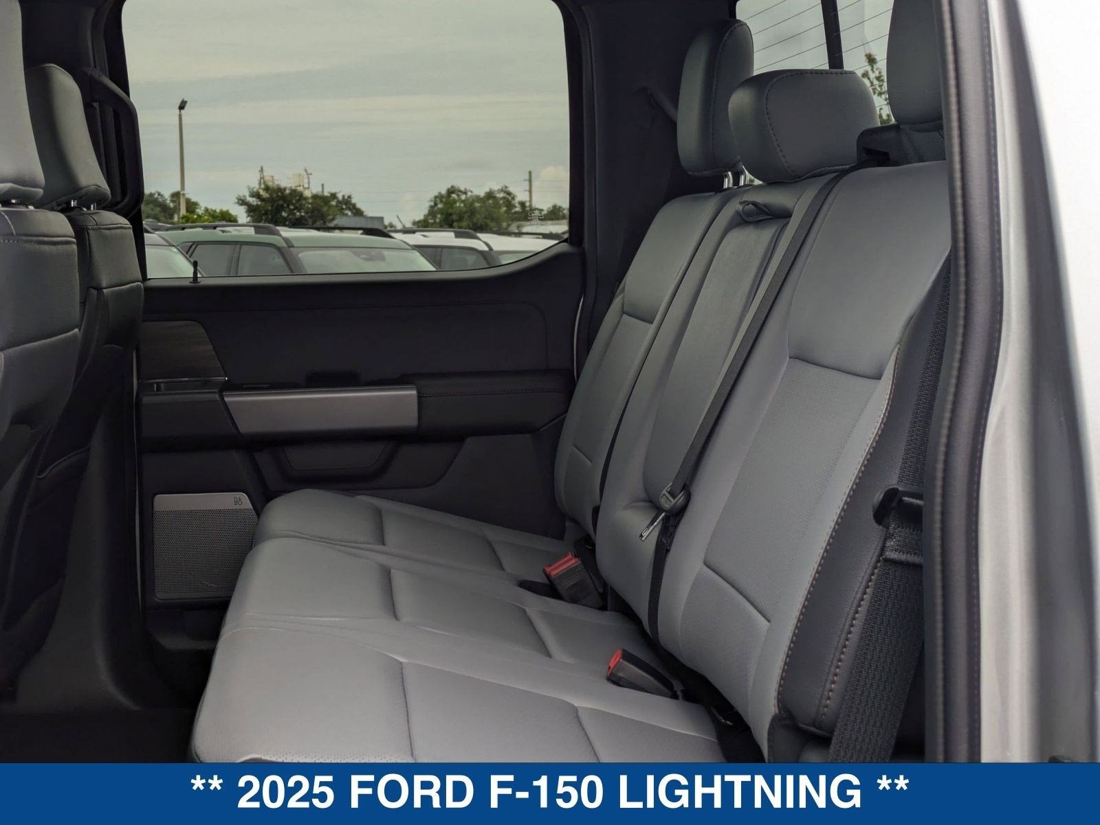 2025 Ford F-150 Lightning Lariat