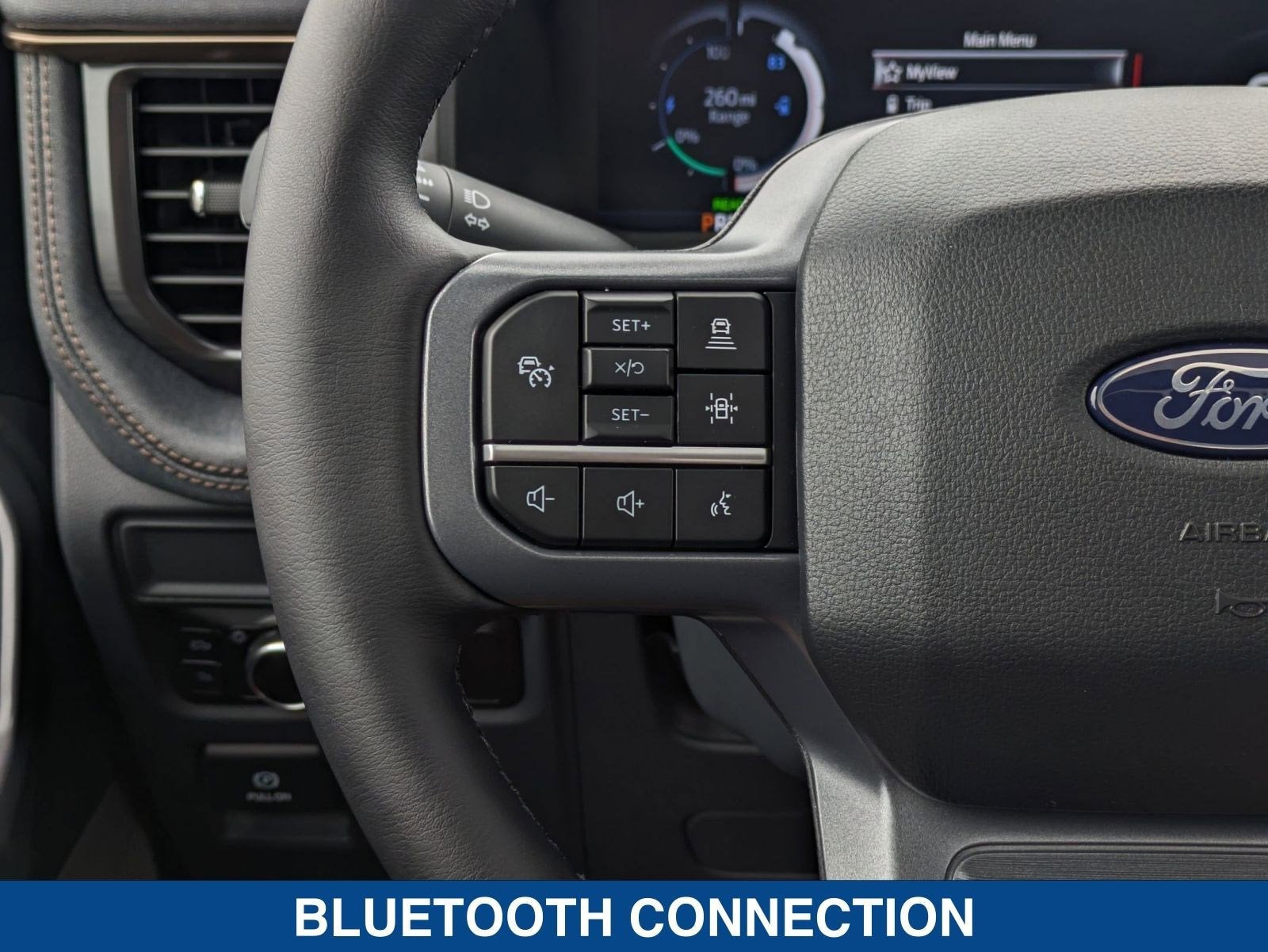 2025 Ford F-150 Lightning Lariat