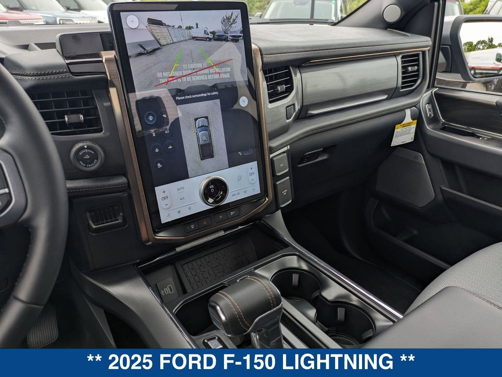 2025 Ford F-150 Lightning Lariat