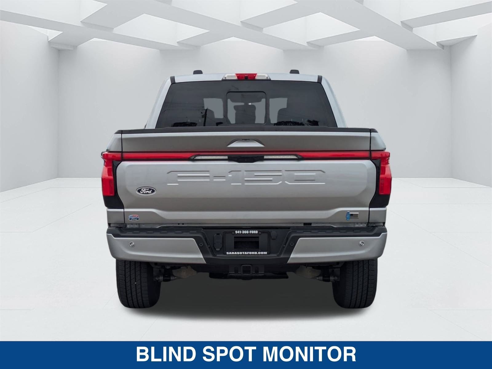 2025 Ford F-150 Lightning Lariat