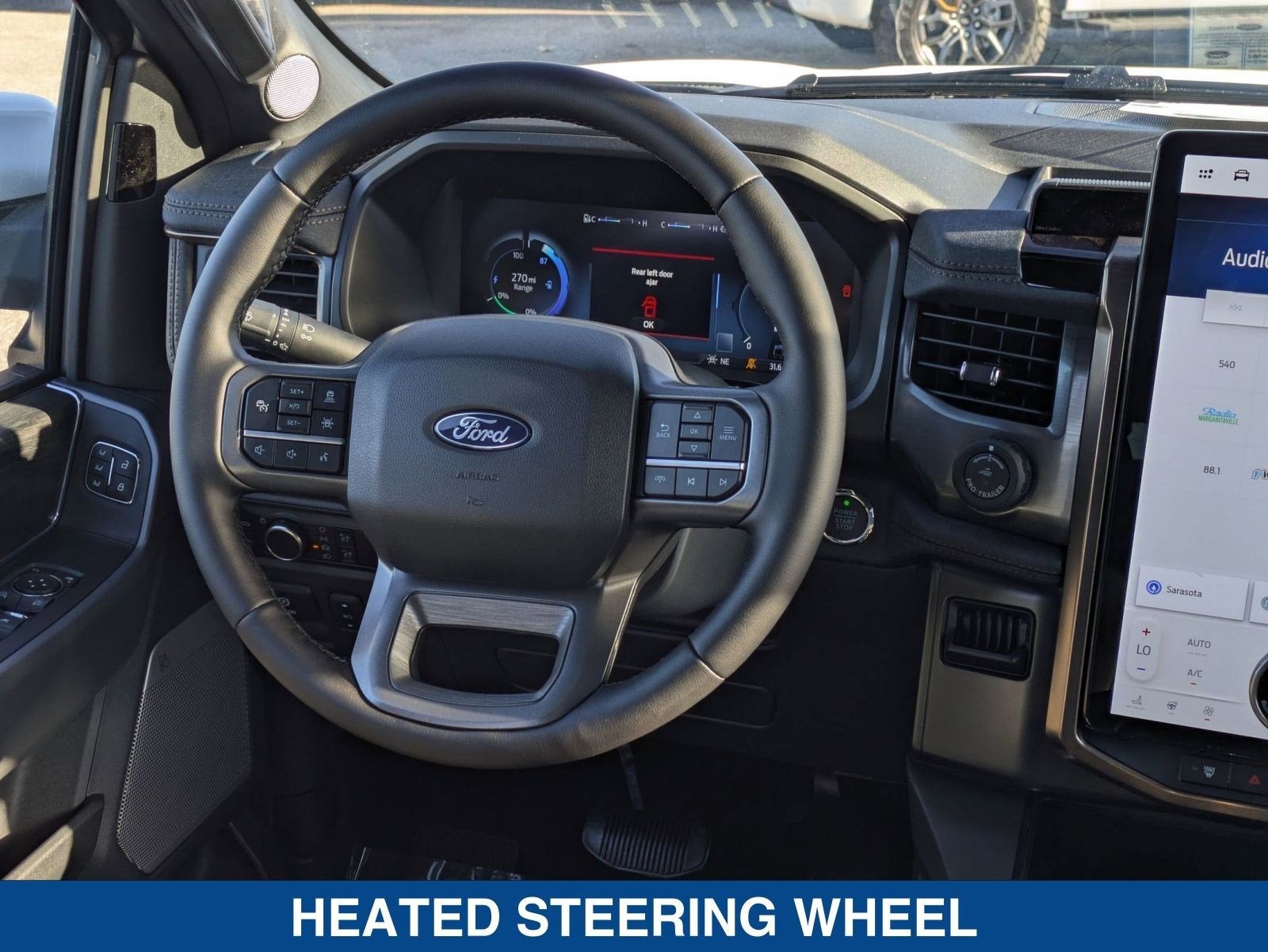 2025 Ford F-150 Lightning Lariat