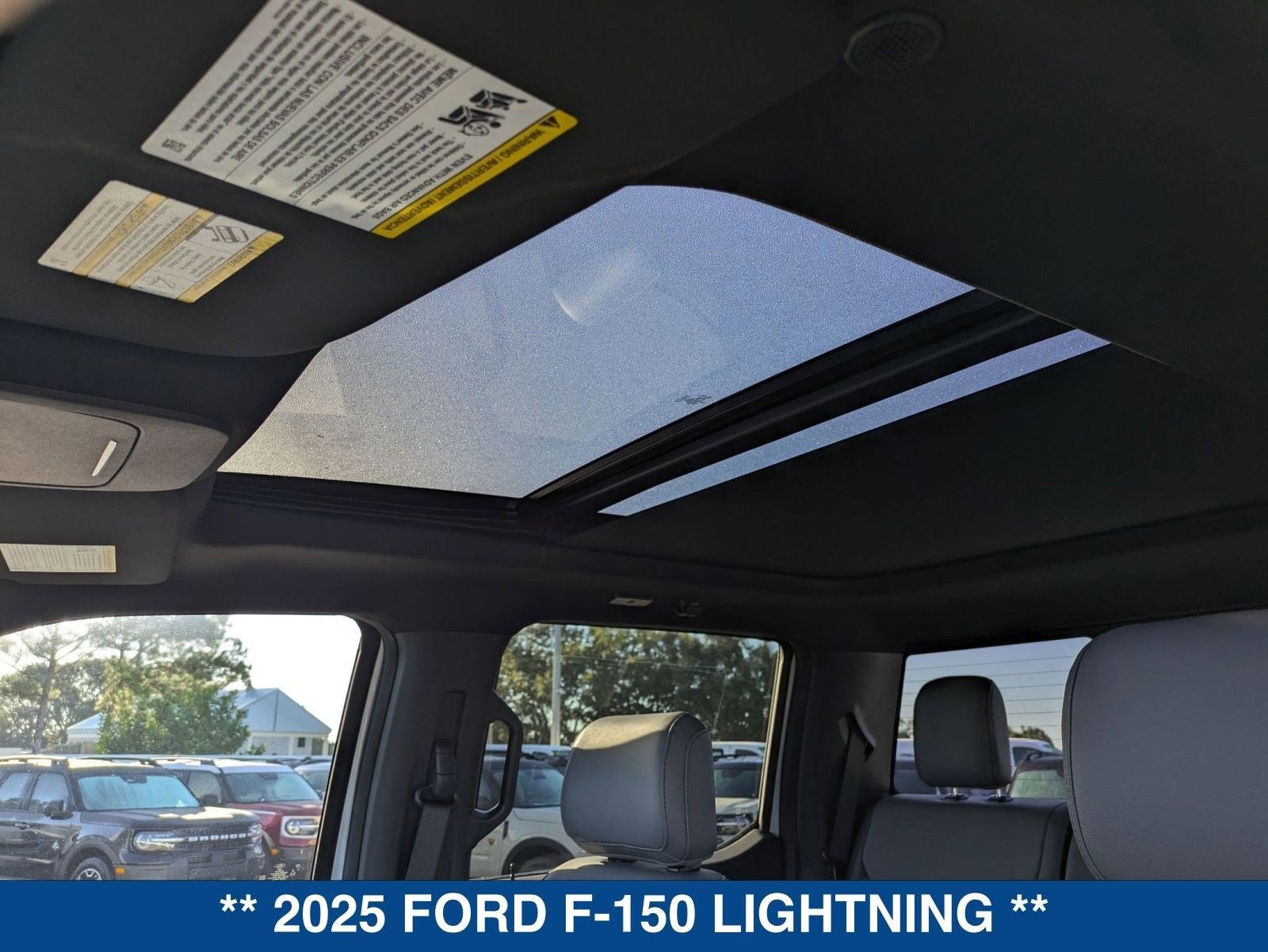 2025 Ford F-150 Lightning Lariat