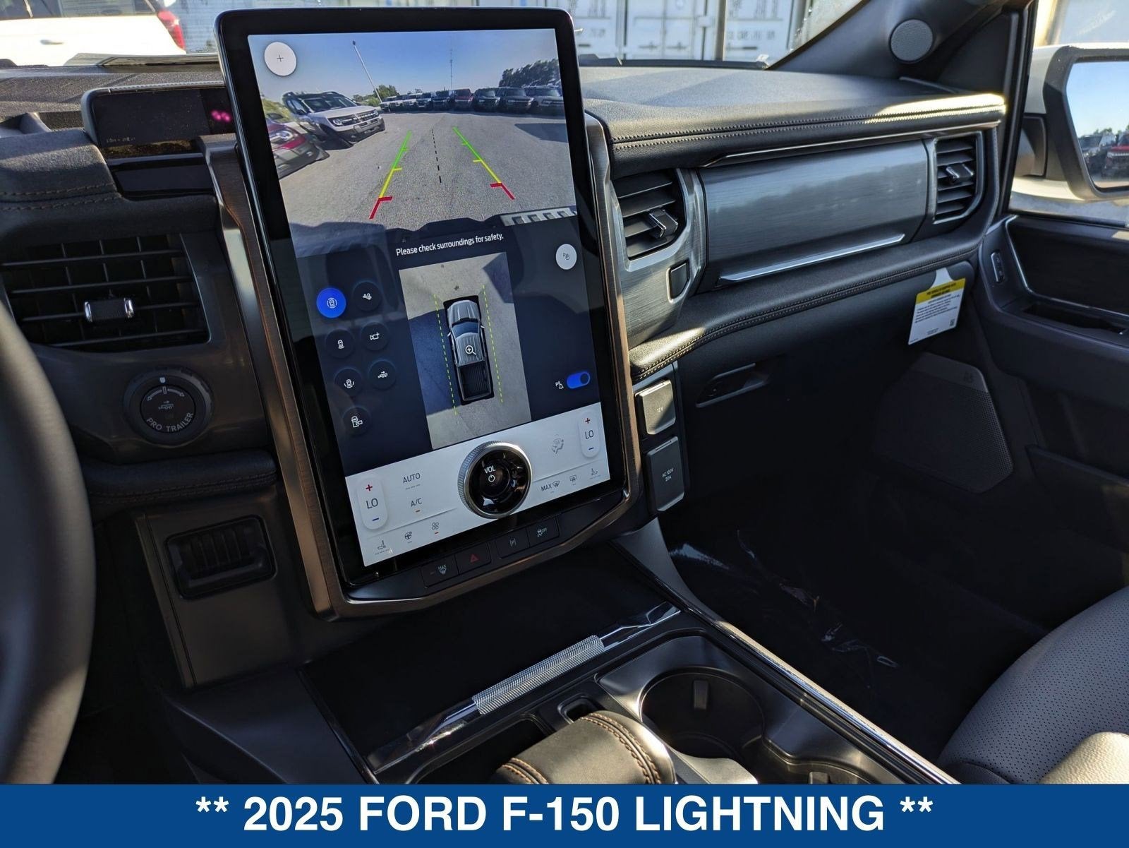 2025 Ford F-150 Lightning Lariat