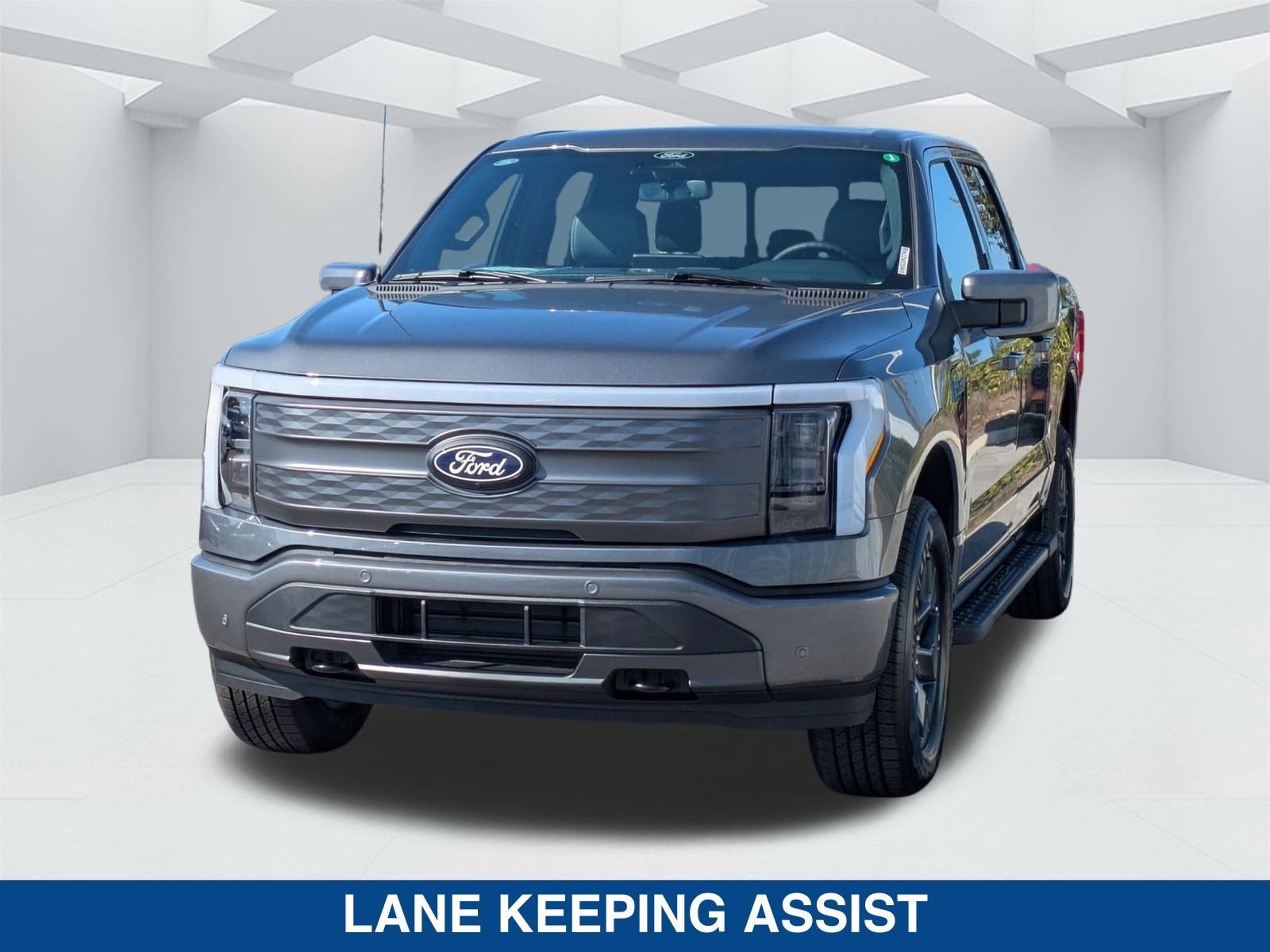 2025 Ford F-150 Lightning Lariat
