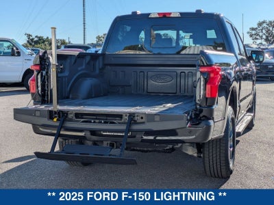 2025 Ford F-150 Lightning Lariat