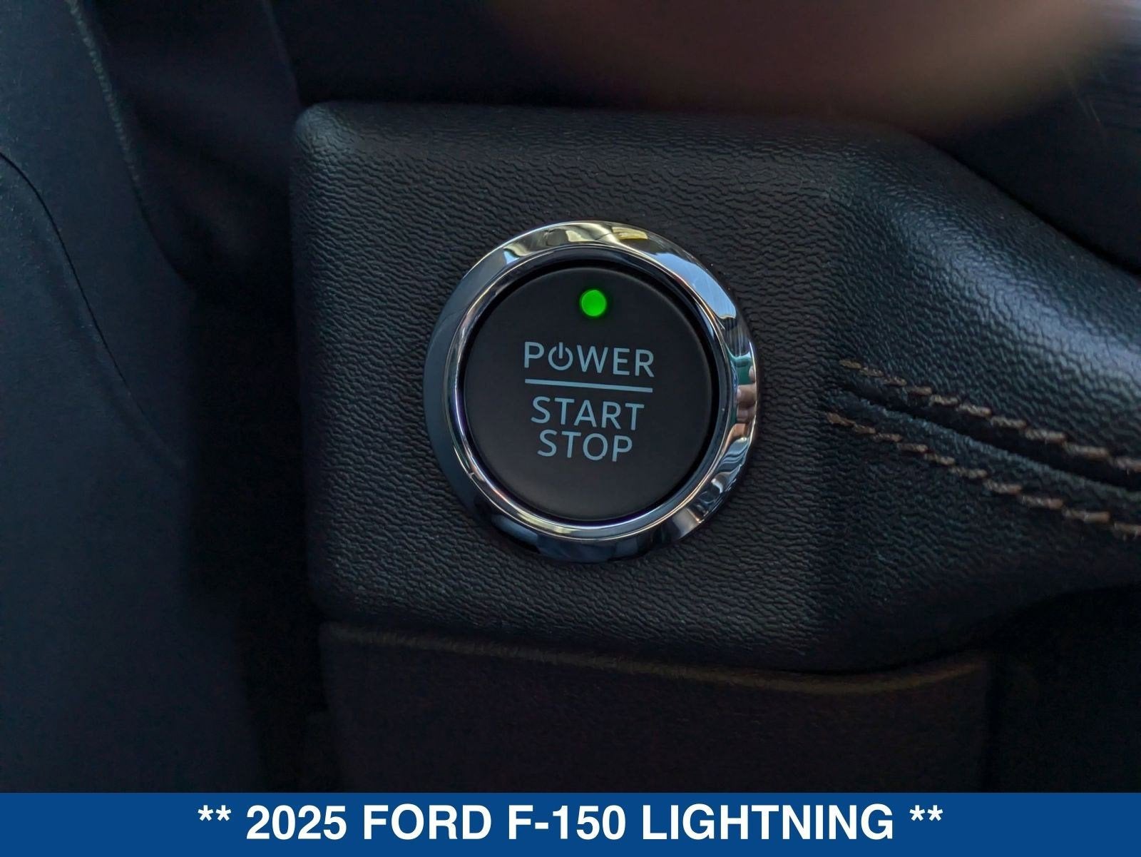 2025 Ford F-150 Lightning Lariat