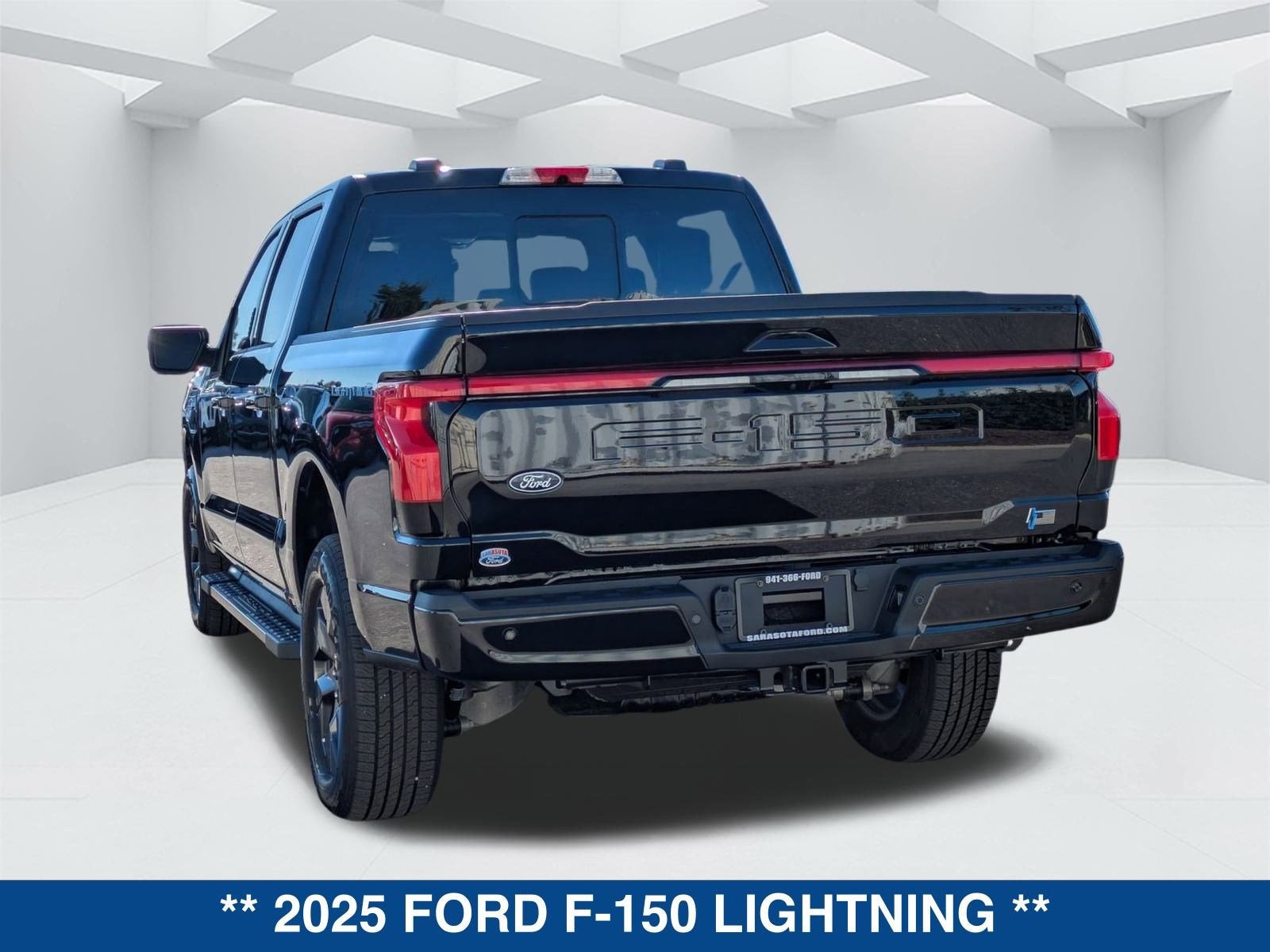 2025 Ford F-150 Lightning Lariat