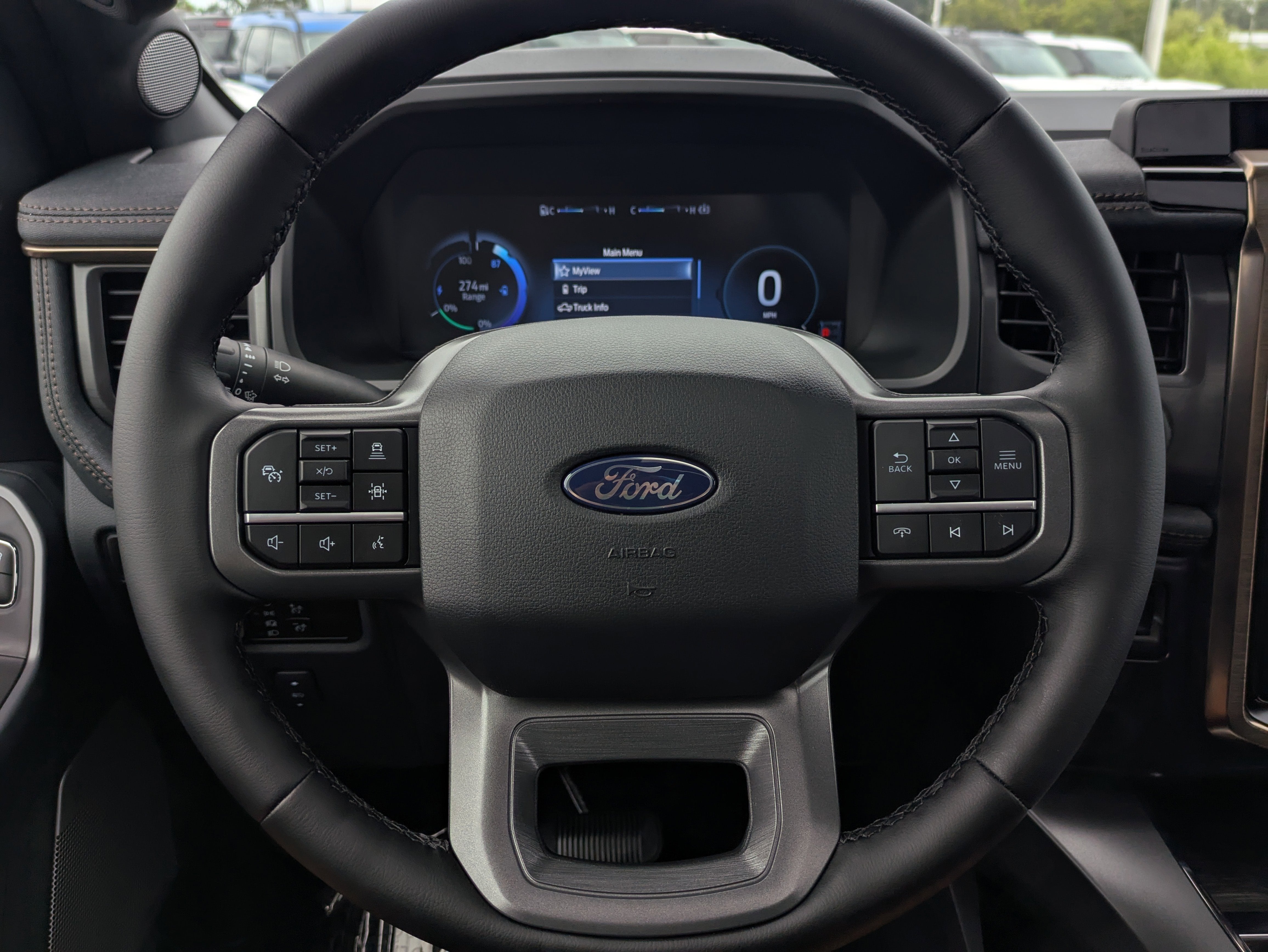 2025 Ford F-150 Lightning Lariat