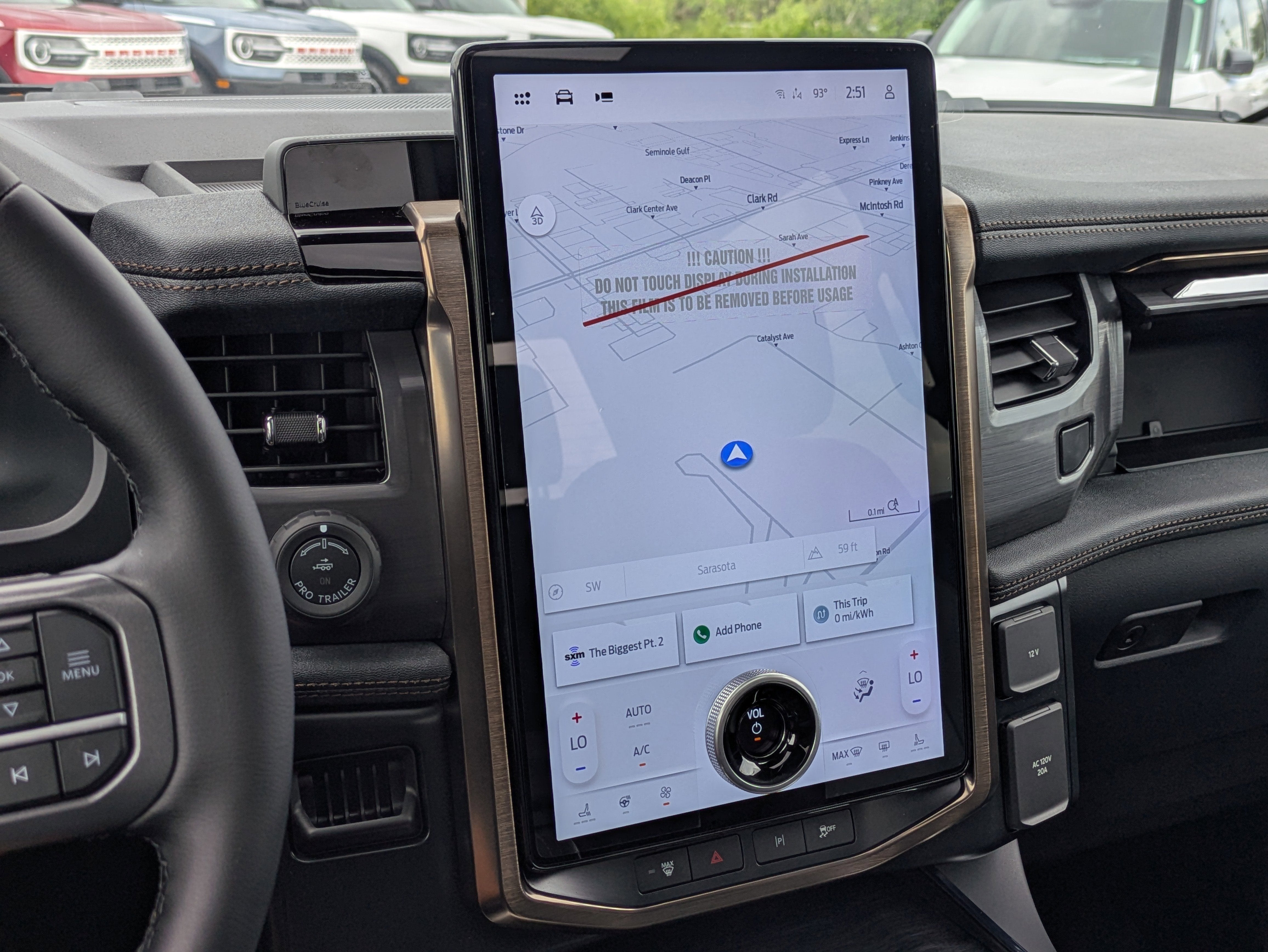 2025 Ford F-150 Lightning Lariat