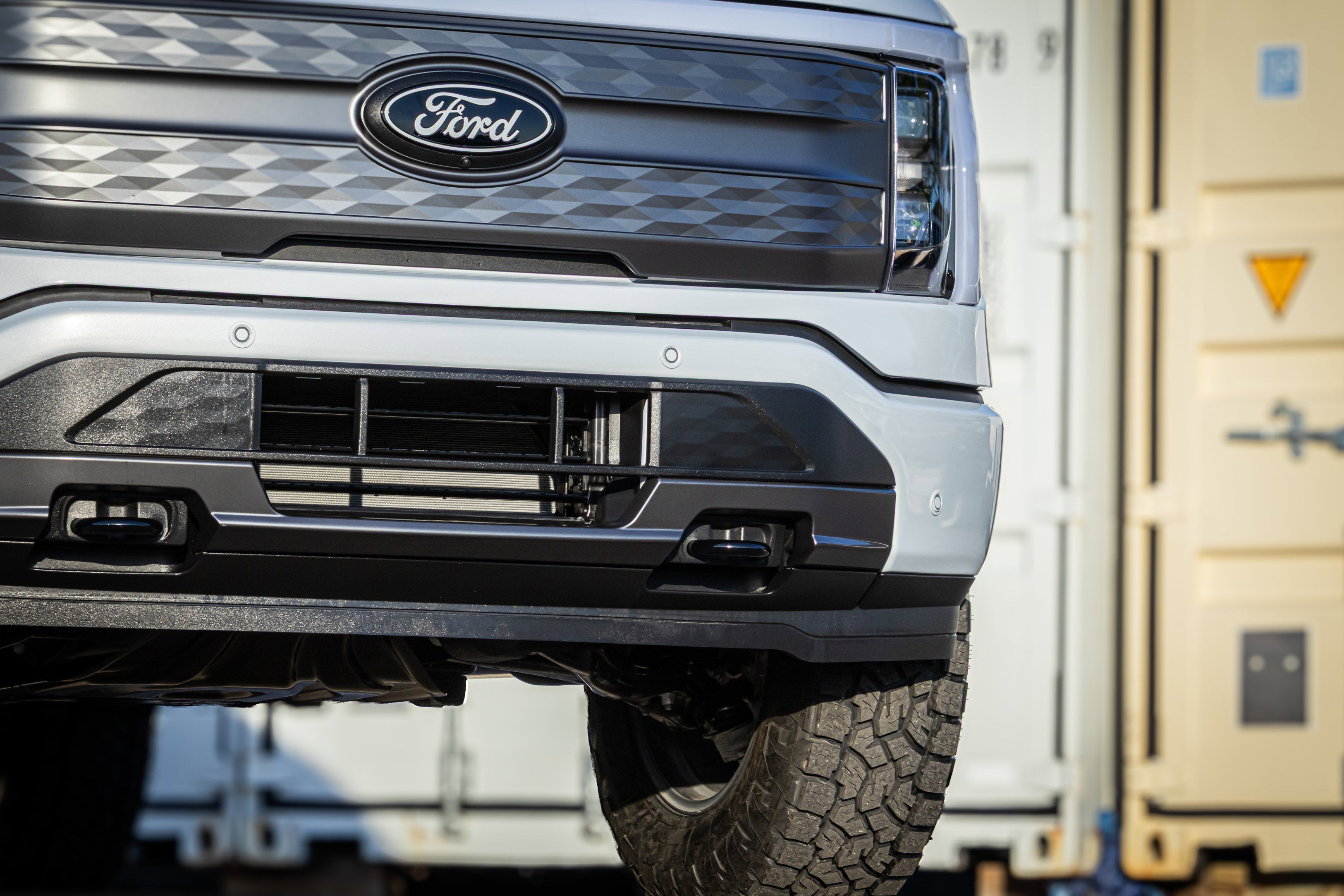 2025 Ford F-150 Lightning Lariat