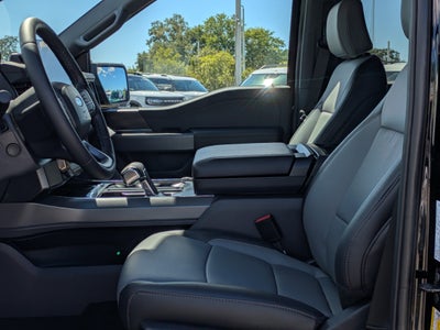 2025 Ford F-150 Lightning Lariat