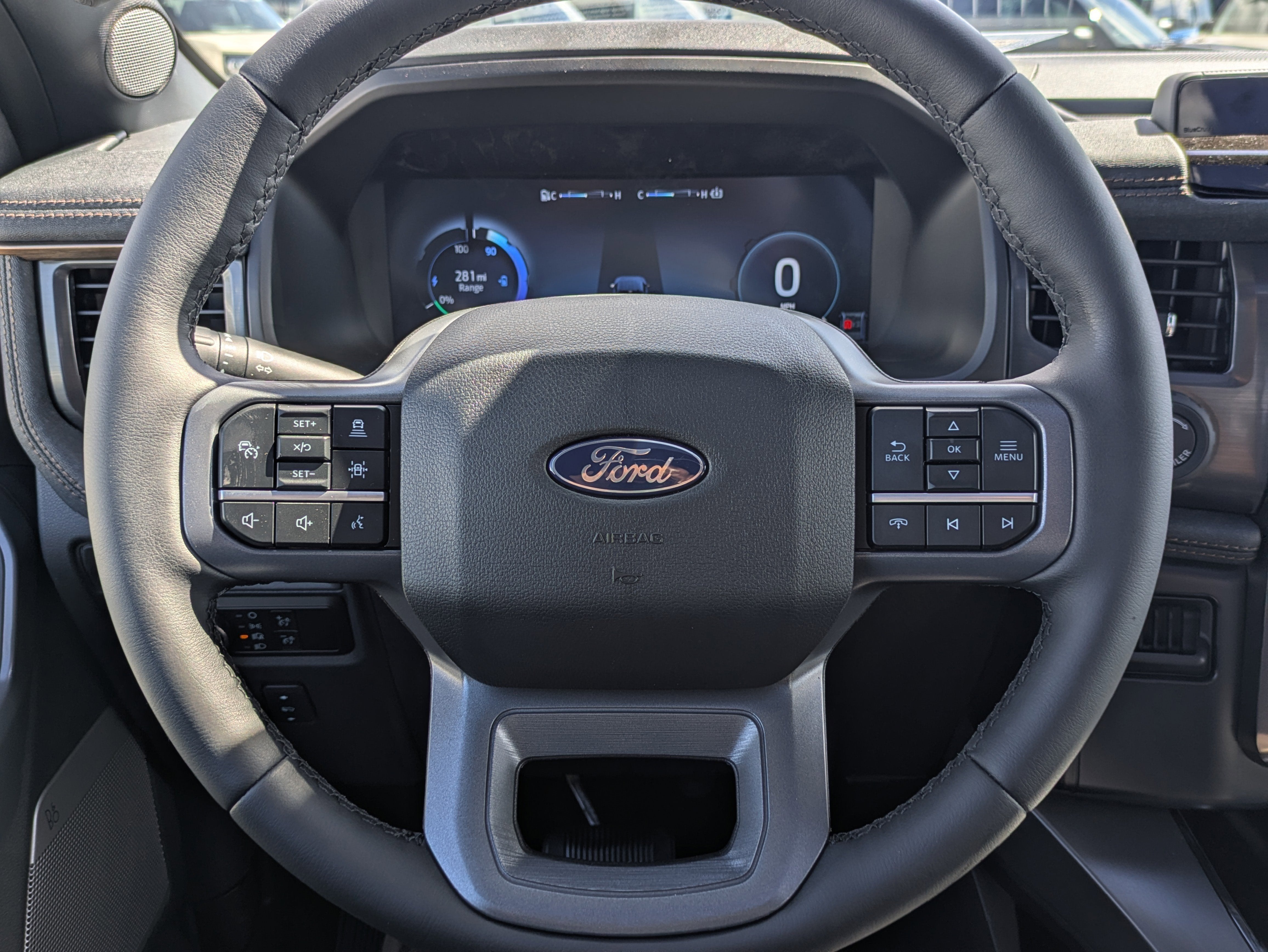 2025 Ford F-150 Lightning Lariat