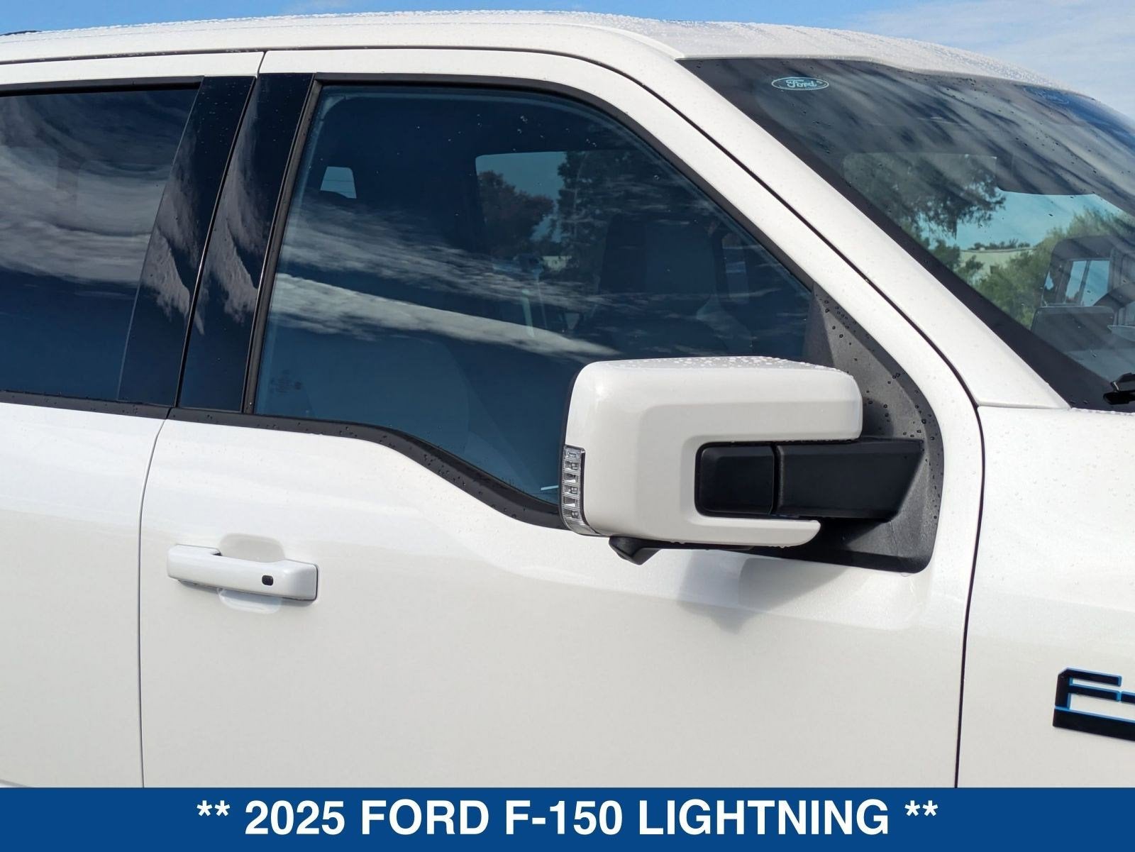 2025 Ford F-150 Lightning Lariat