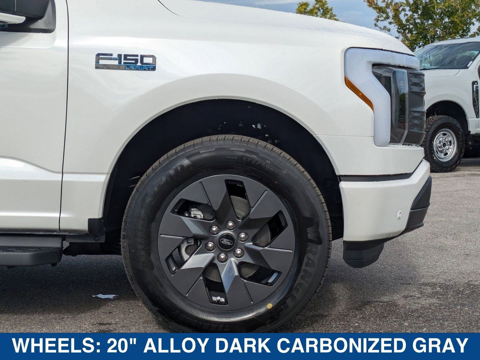 2025 Ford F-150 Lightning Lariat